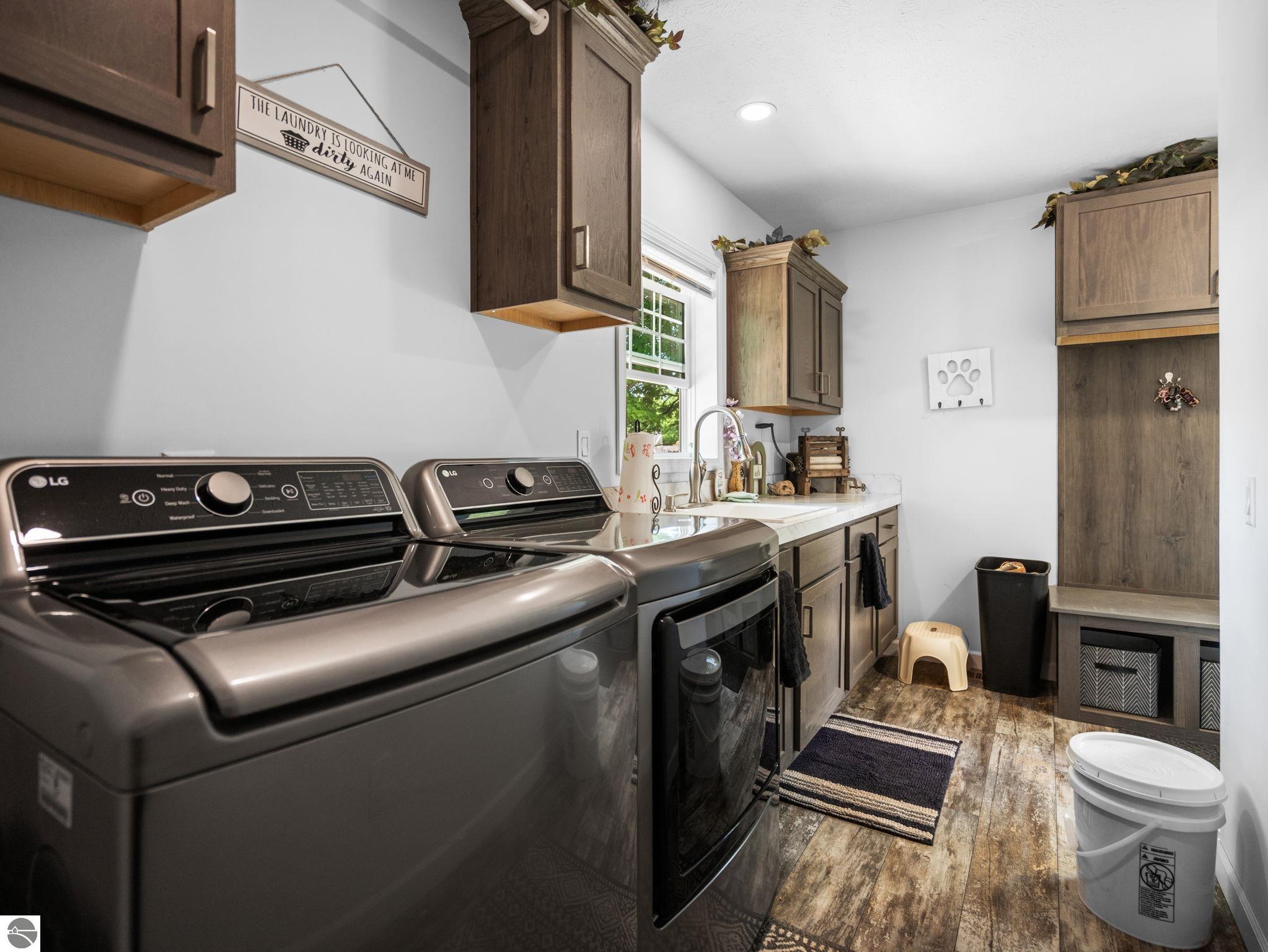 584 Gitchegumee Drive