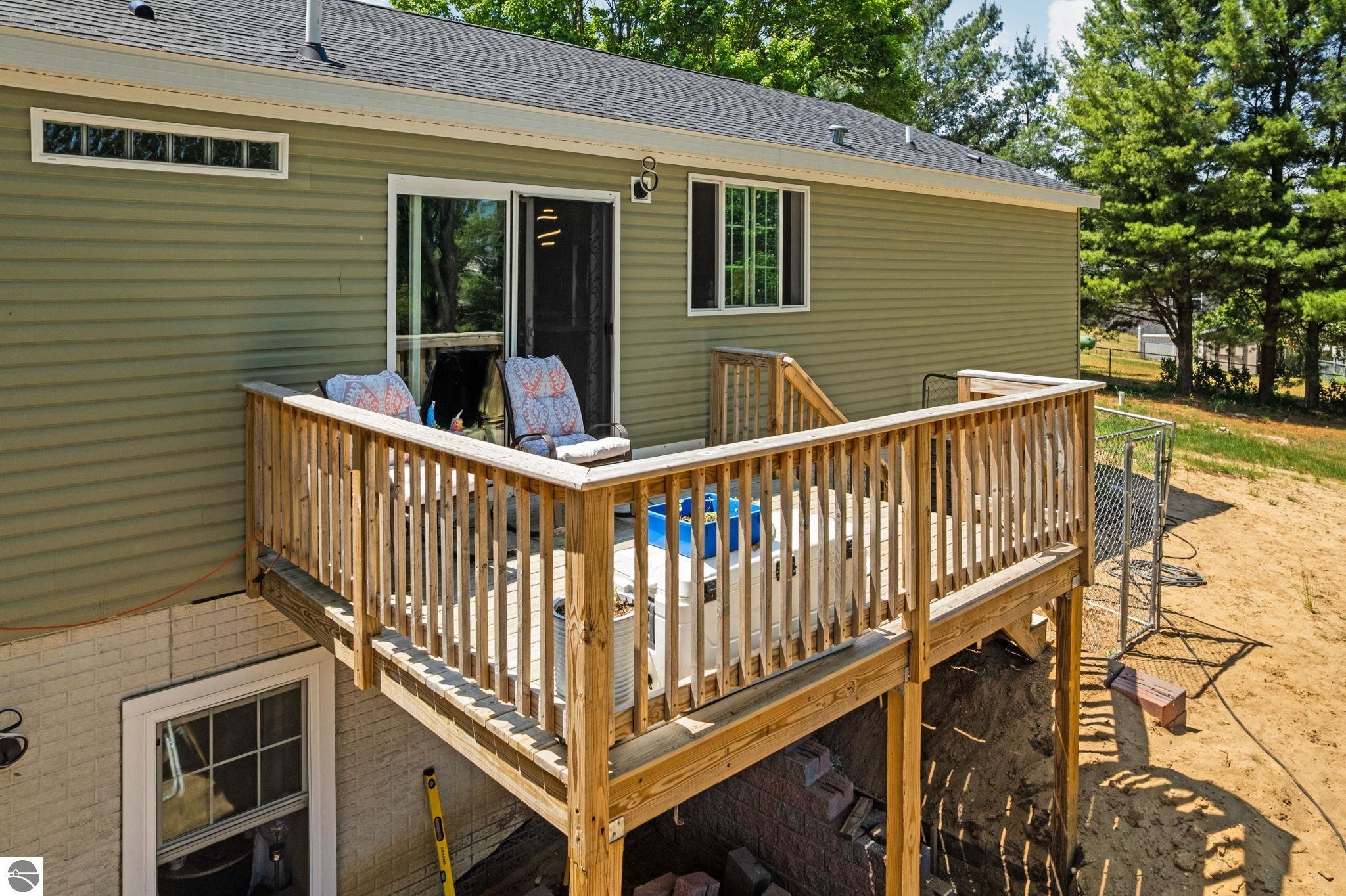 584 Gitchegumee Drive