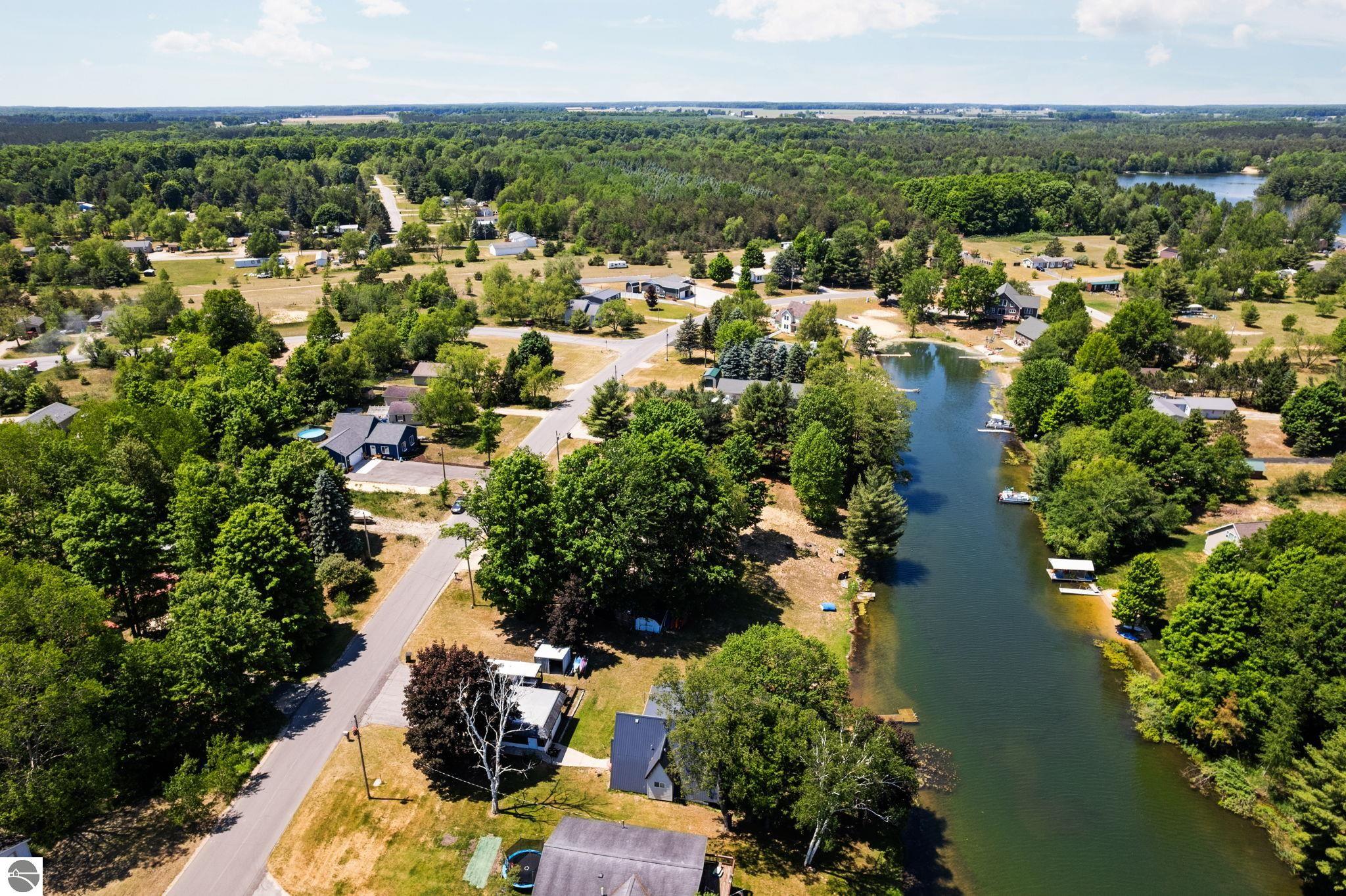 584 Gitchegumee Drive