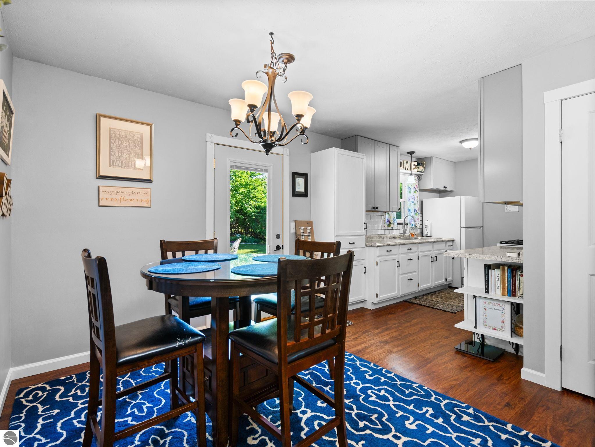 4822 Candlewood Lane