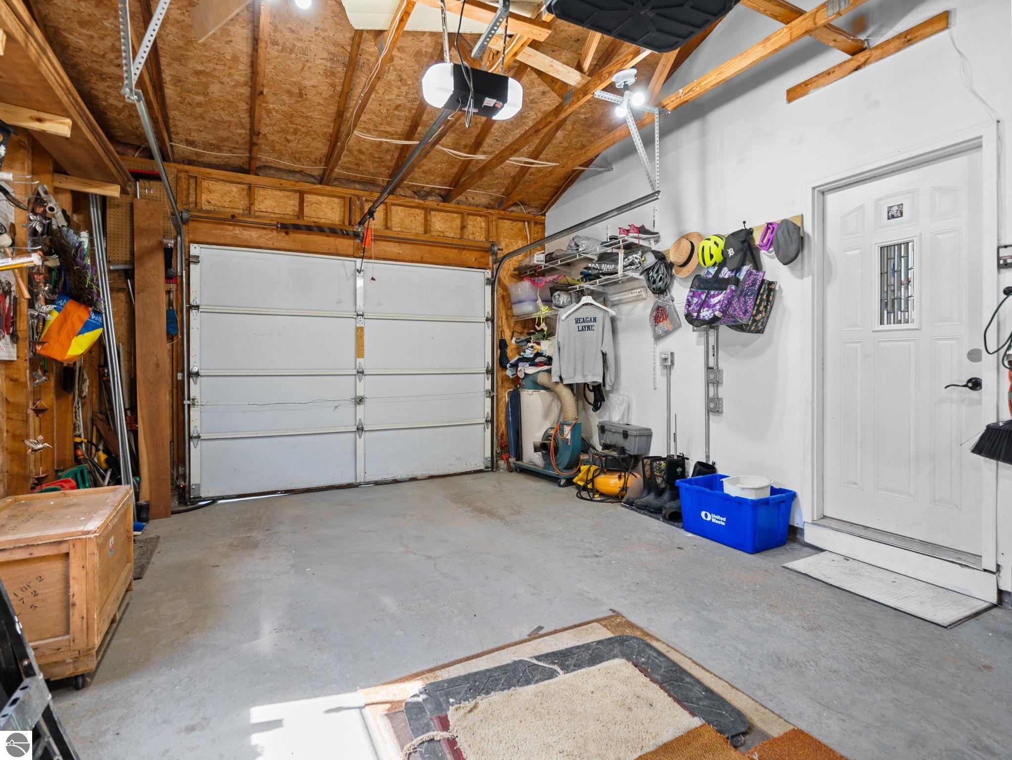 4822 Candlewood Lane