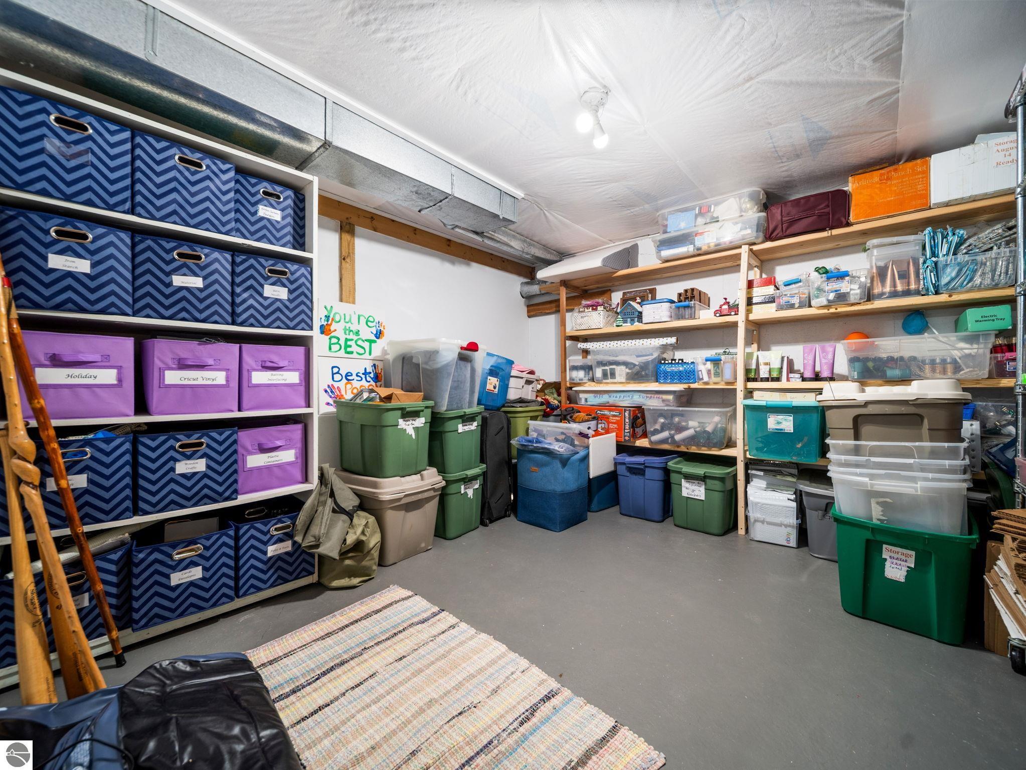 4822 Candlewood Lane