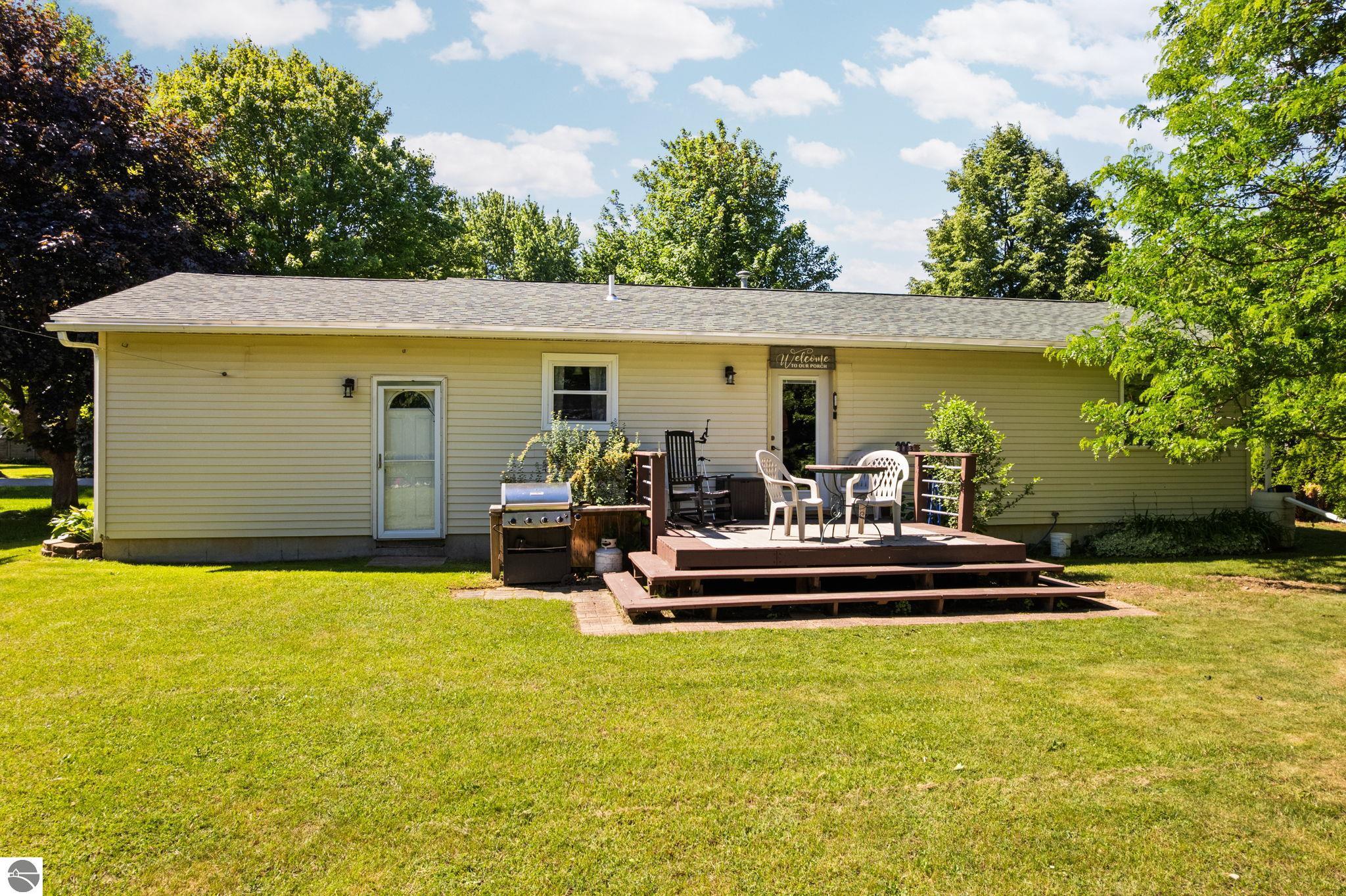 4822 Candlewood Lane