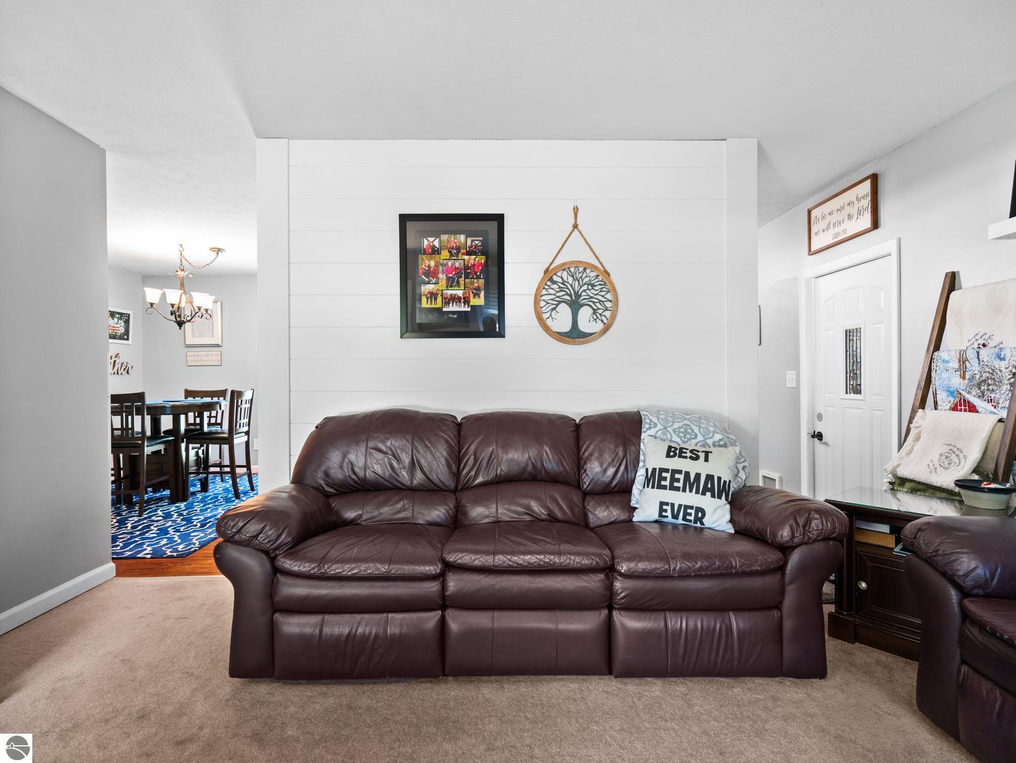 4822 Candlewood Lane