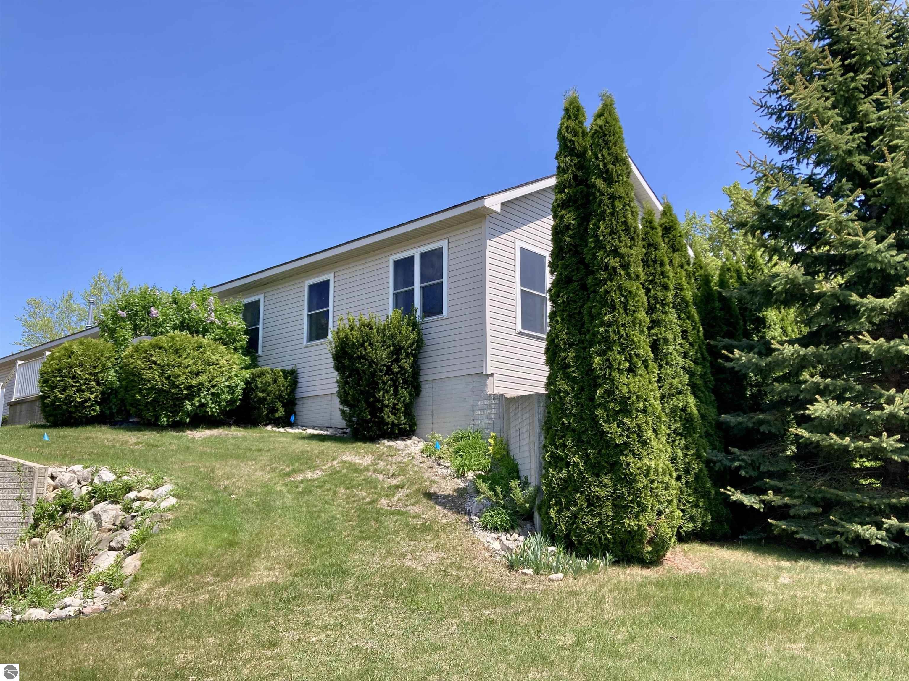 2116 Seaview Drive
