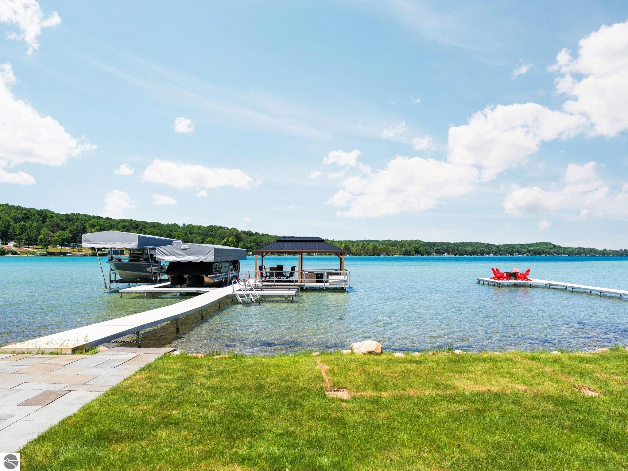 7586 Crystal Beach Road