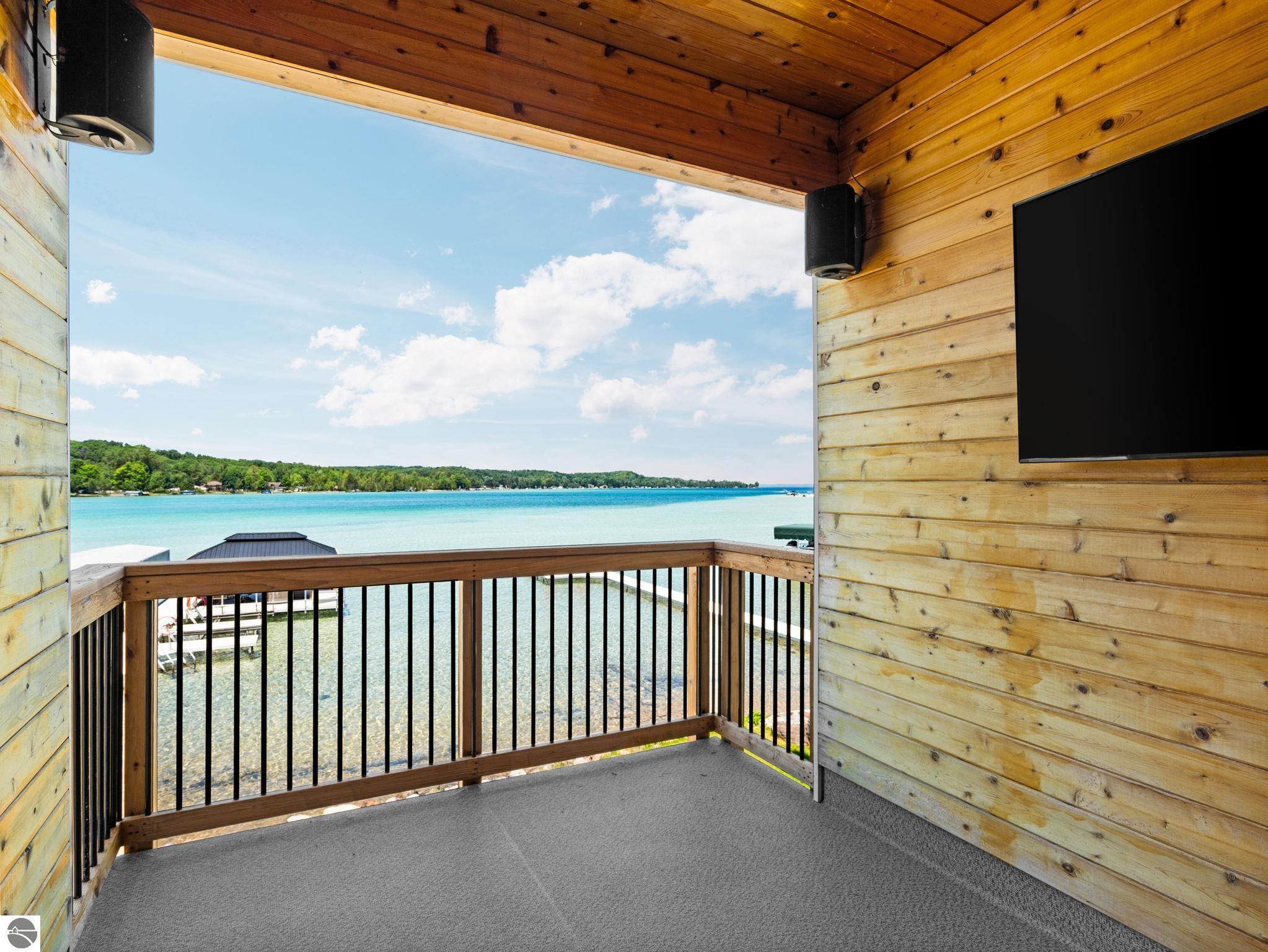 7586 Crystal Beach Road