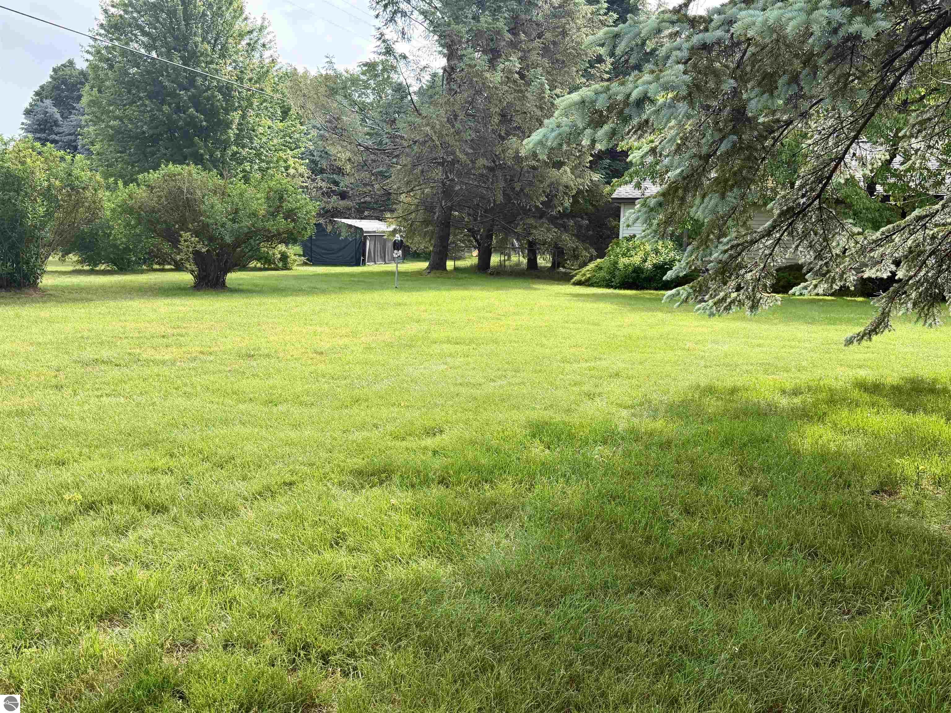 13686 Hedeen Drive