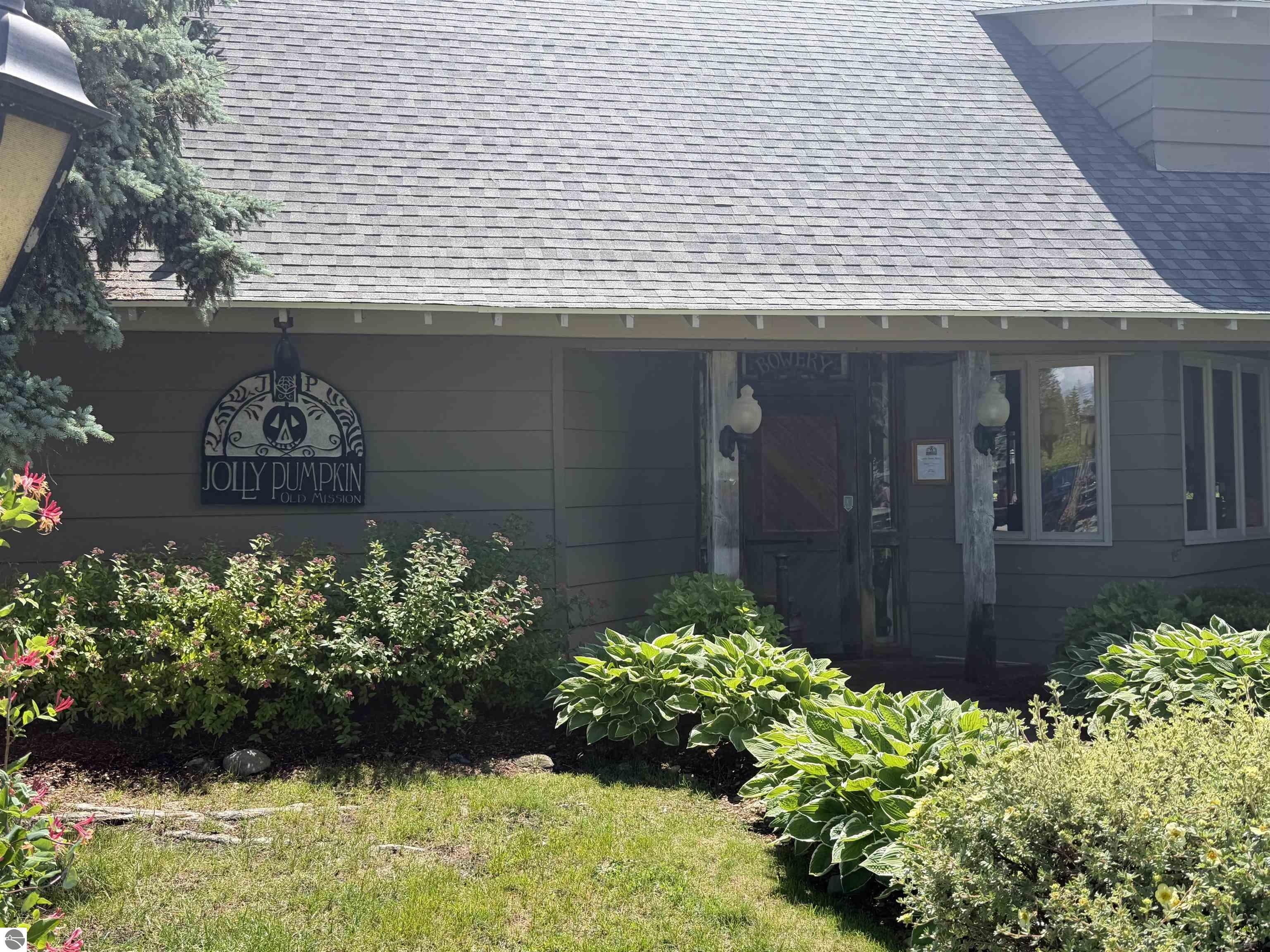13686 Hedeen Drive