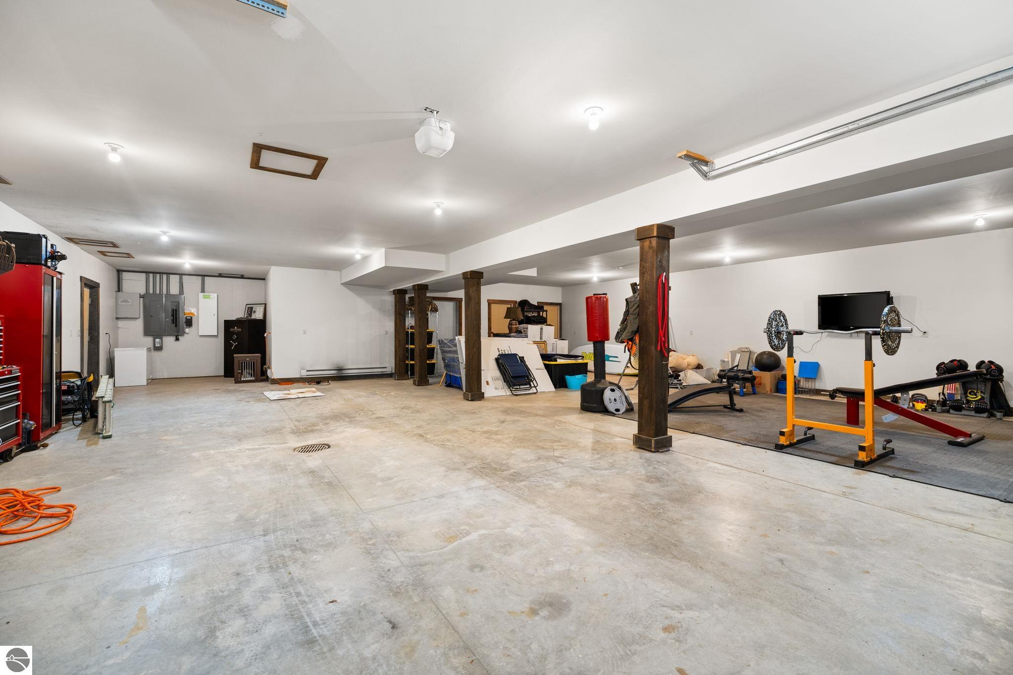 37659 Kings Highway