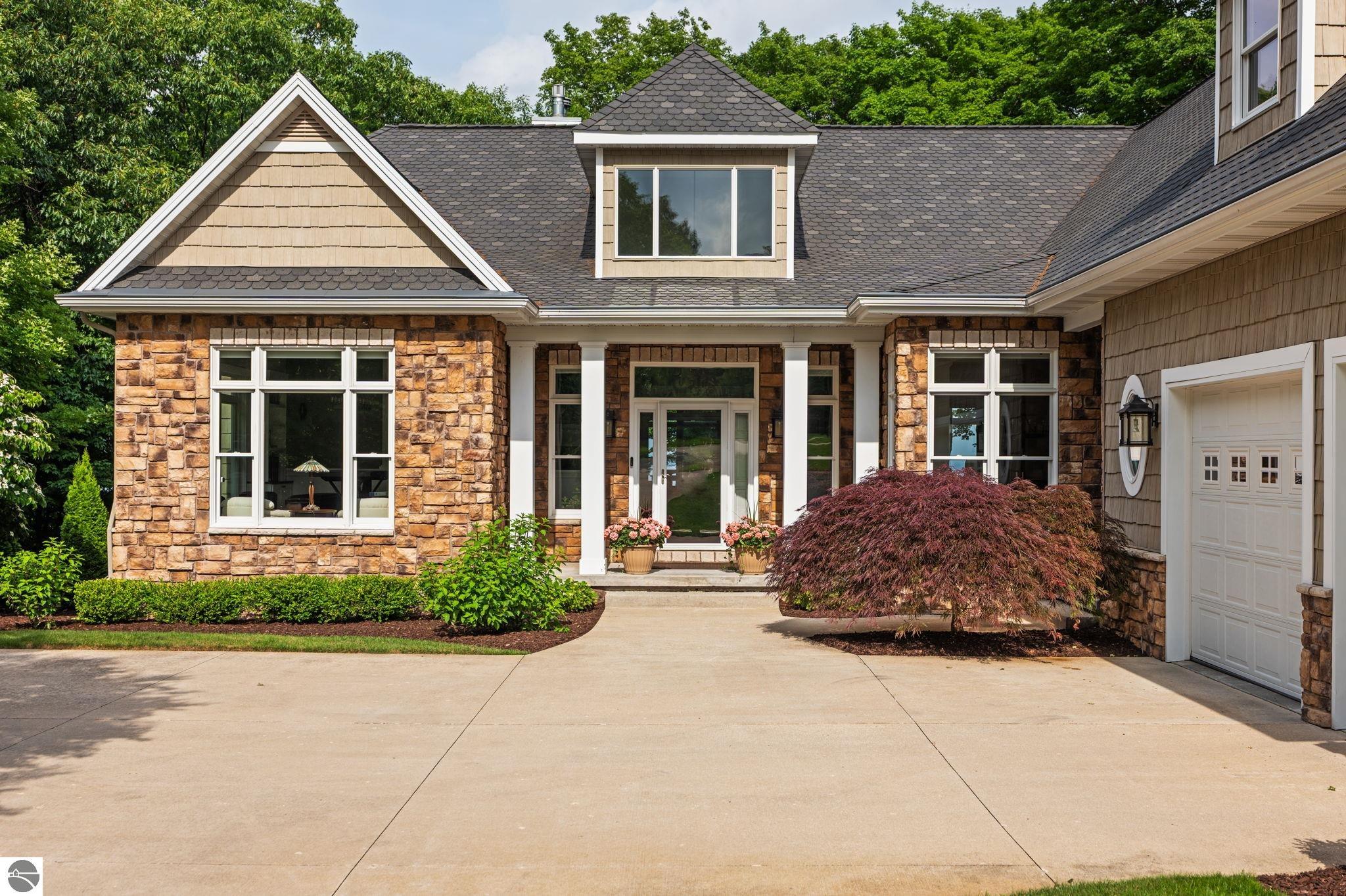 3981 Smokey Ridge Road