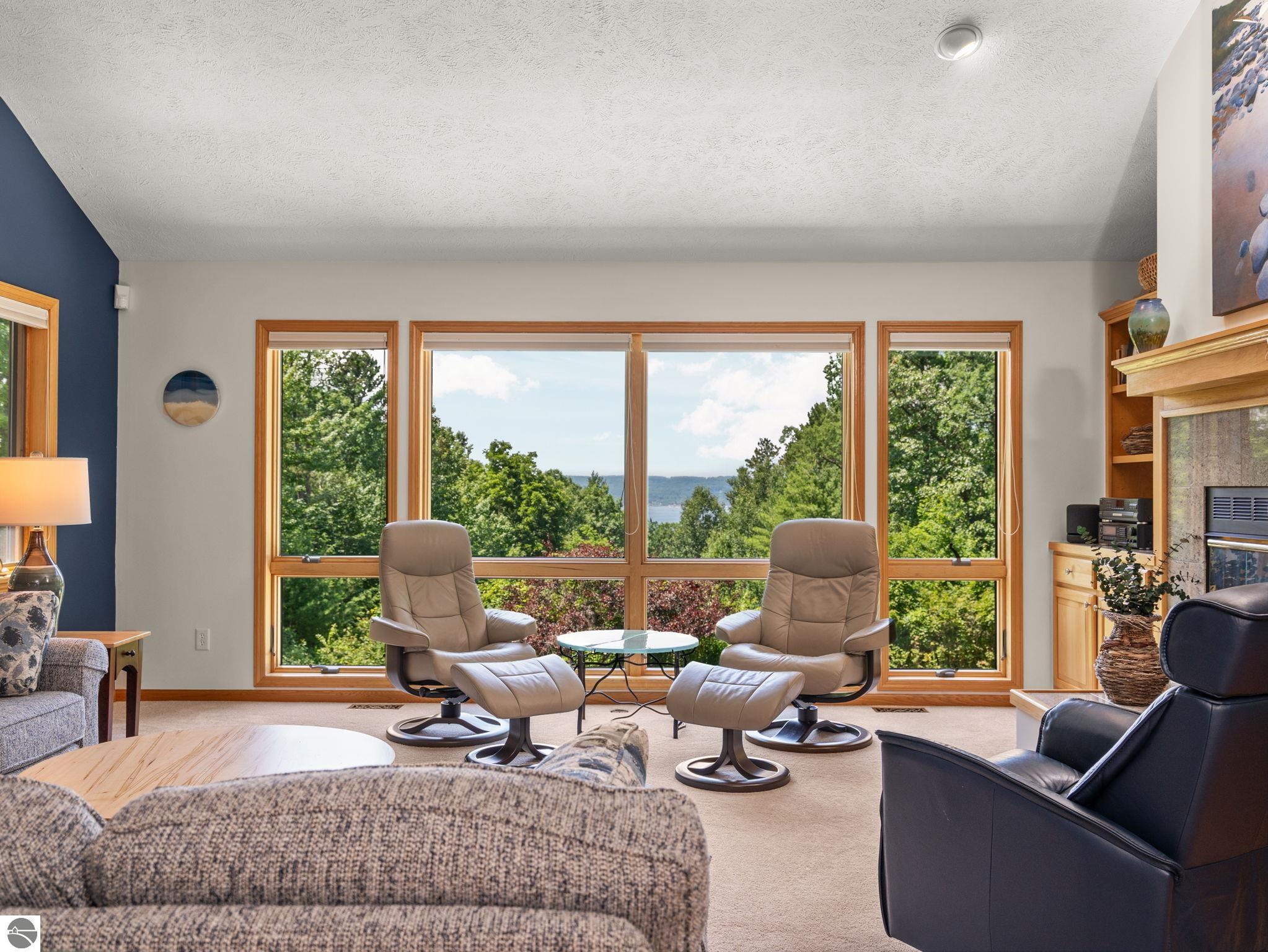 422 Timber Crest Drive