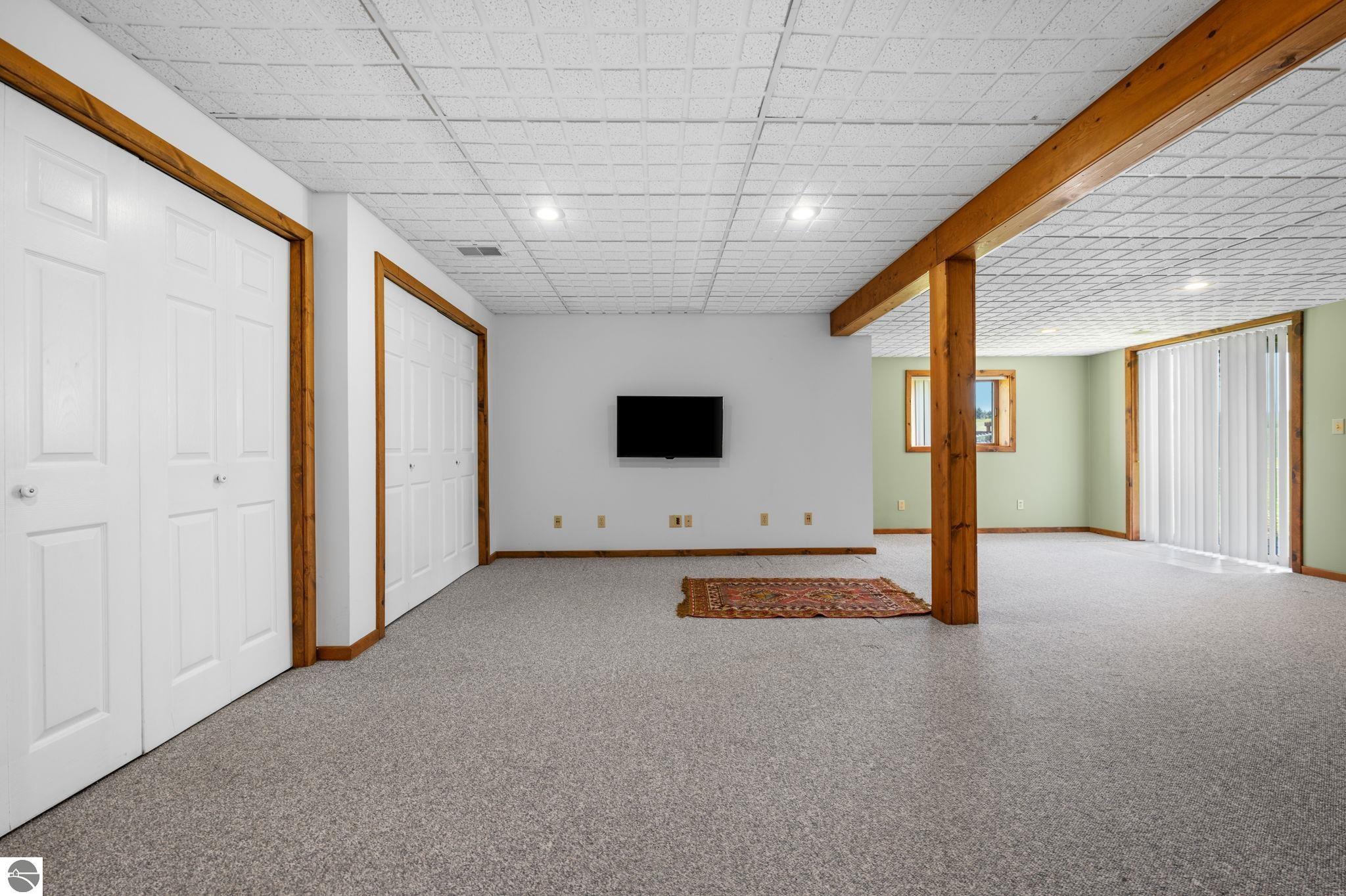 6109 Dover Lane