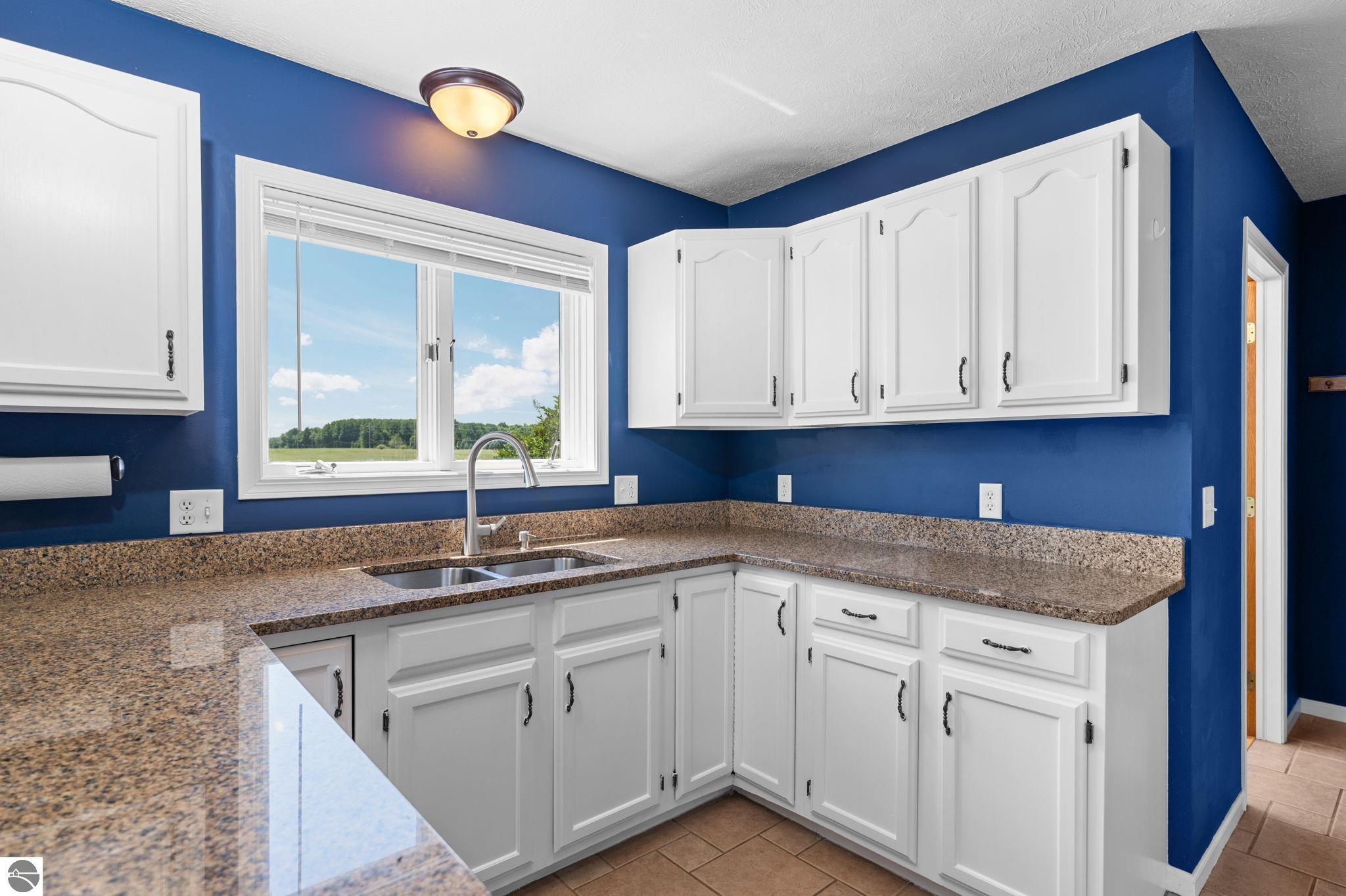6109 Dover Lane