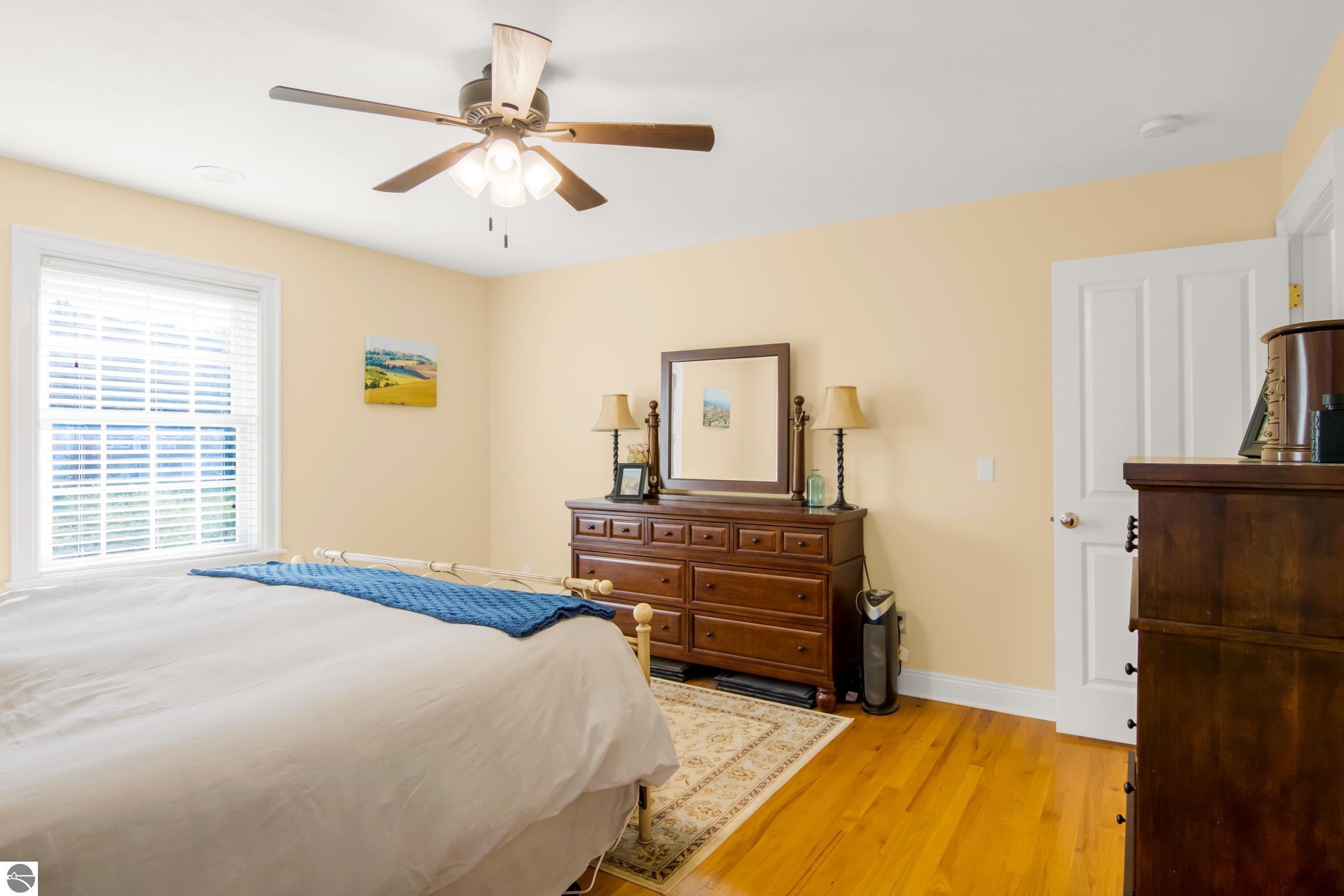 909 Black Hill Lane