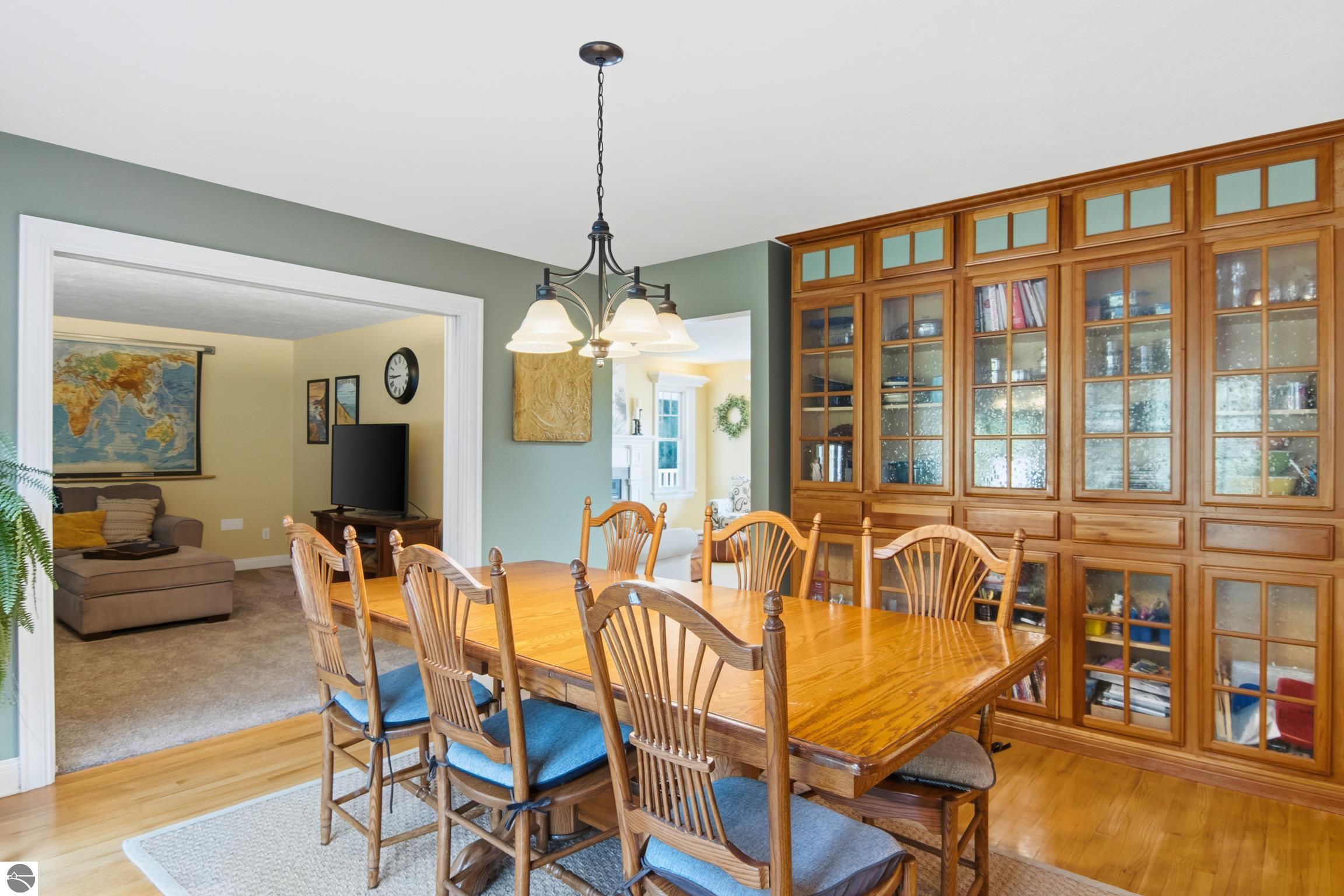 909 Black Hill Lane