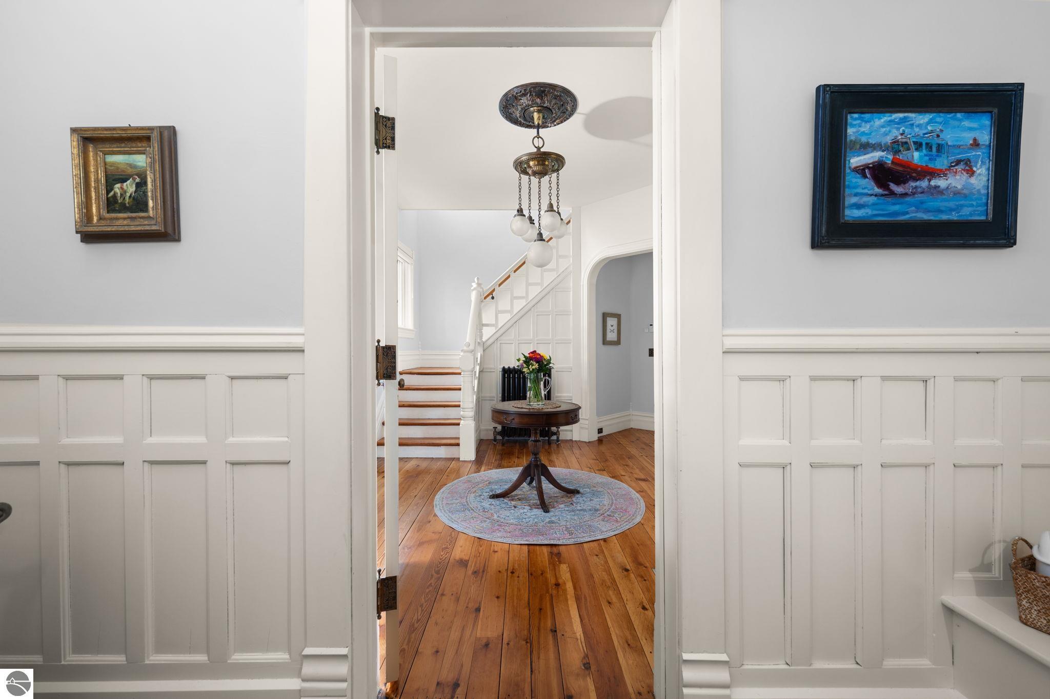 213 Sixth Street