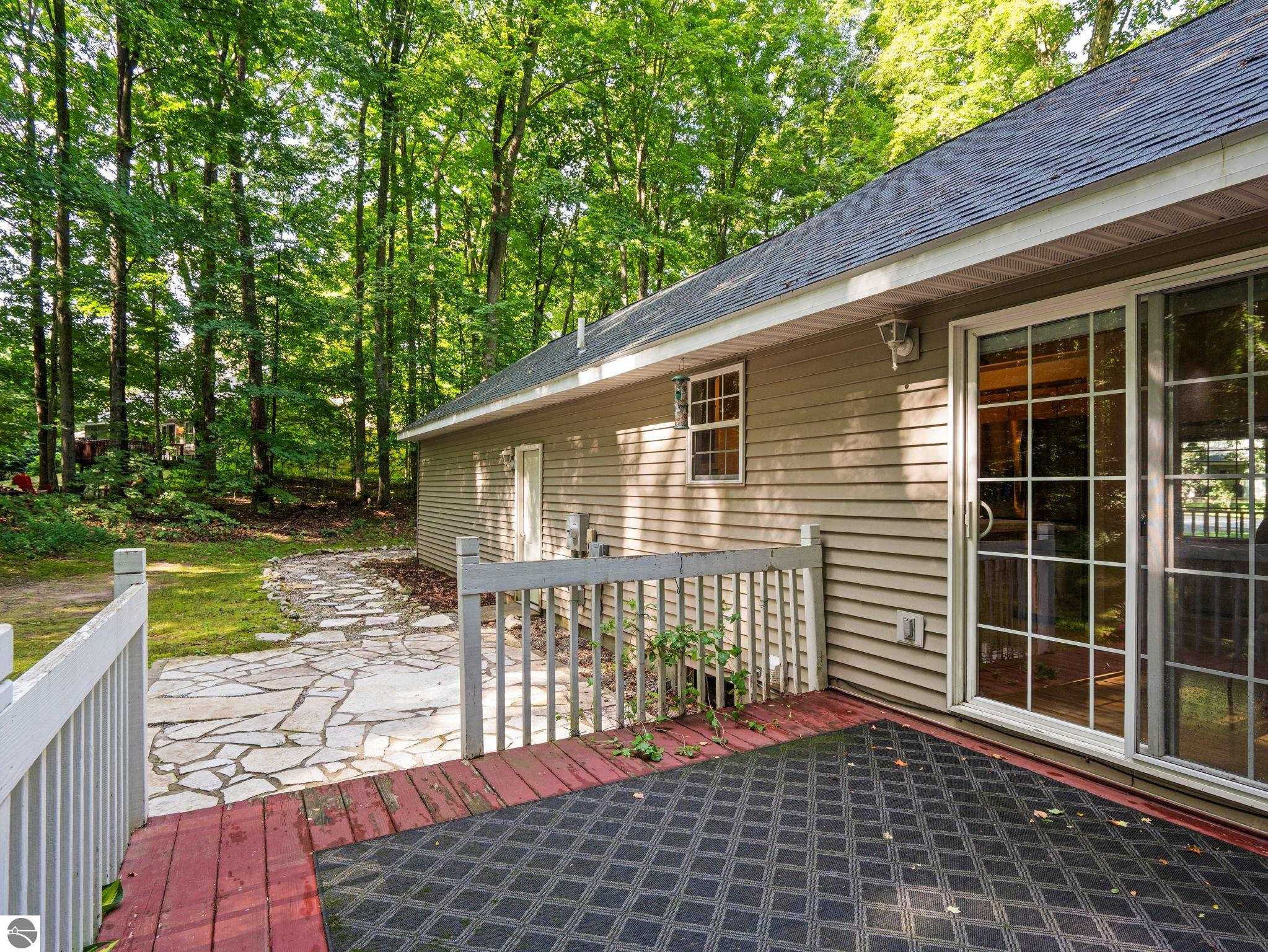 9263 Shorter Lake Road