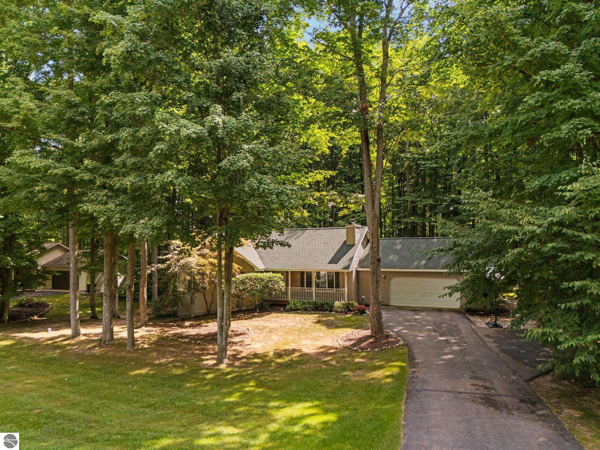 9263 Shorter Lake Road