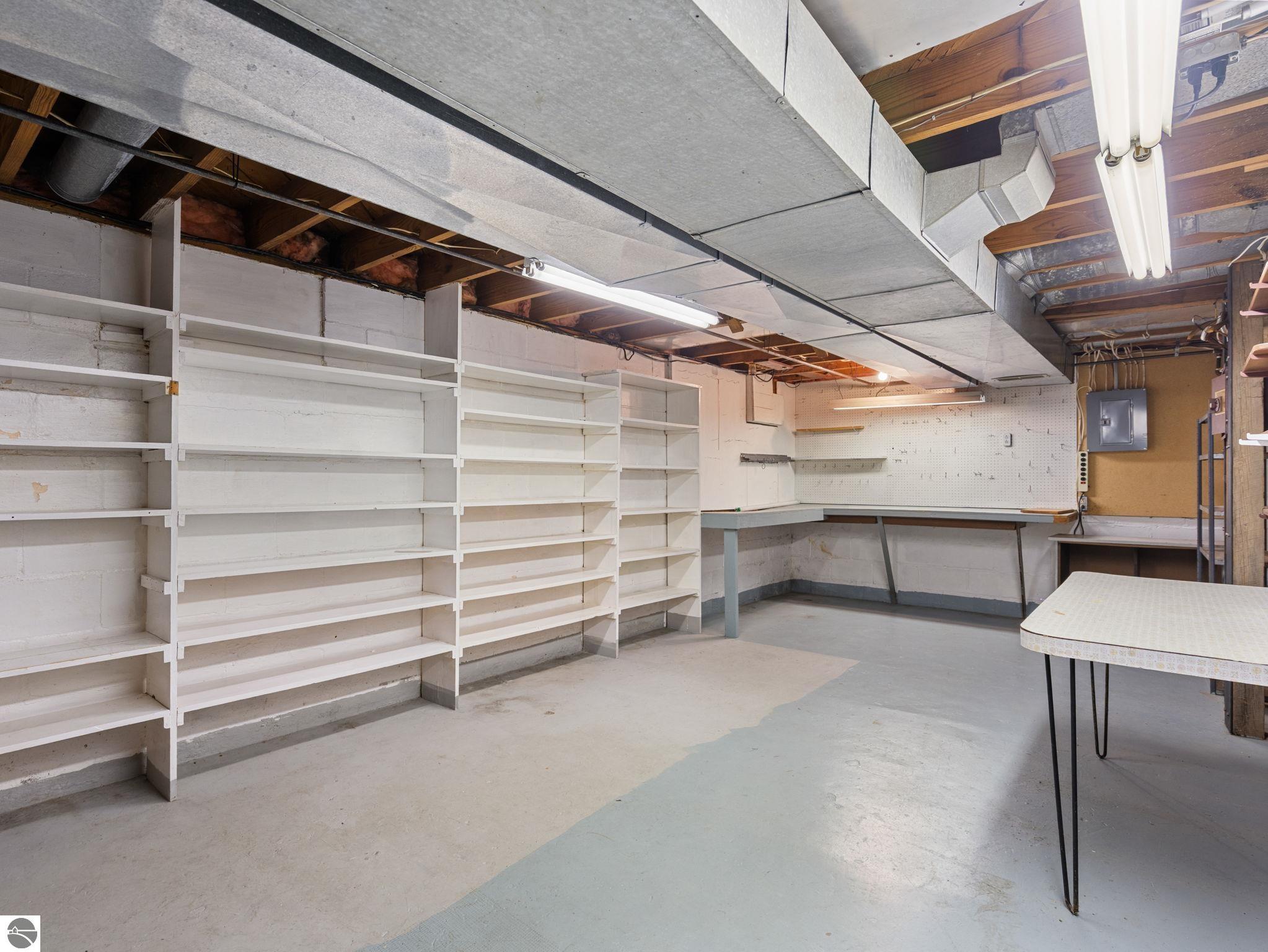 624 Fenton Street