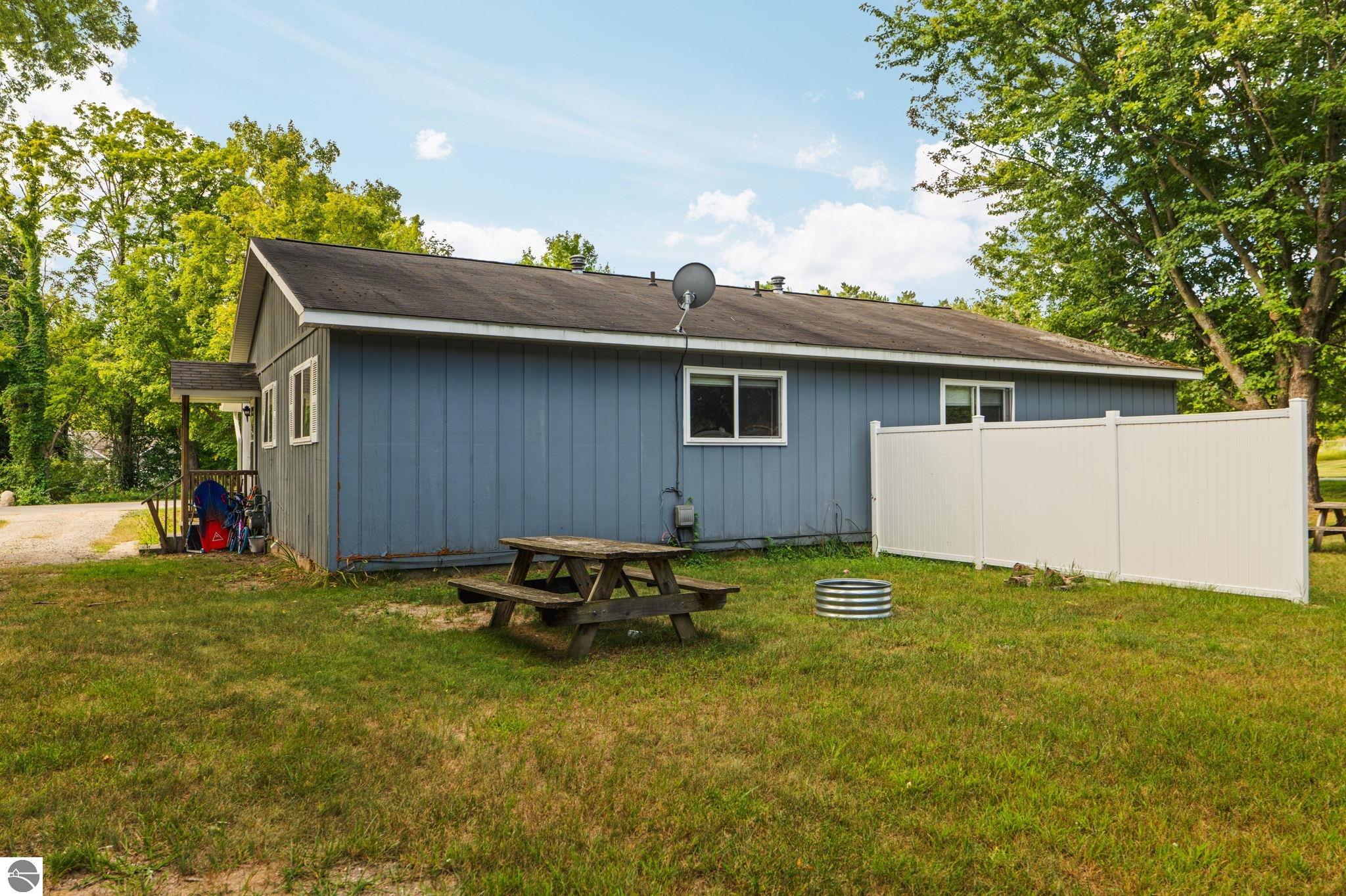 4364 Wyatt Road