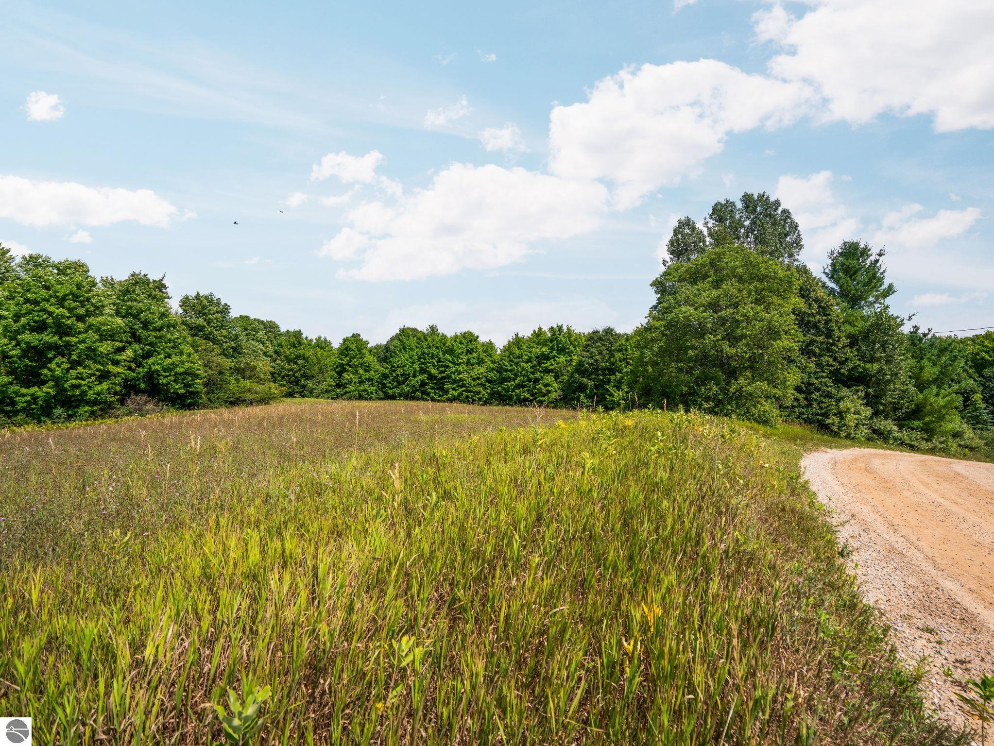 00 Huellmantel Lake Road