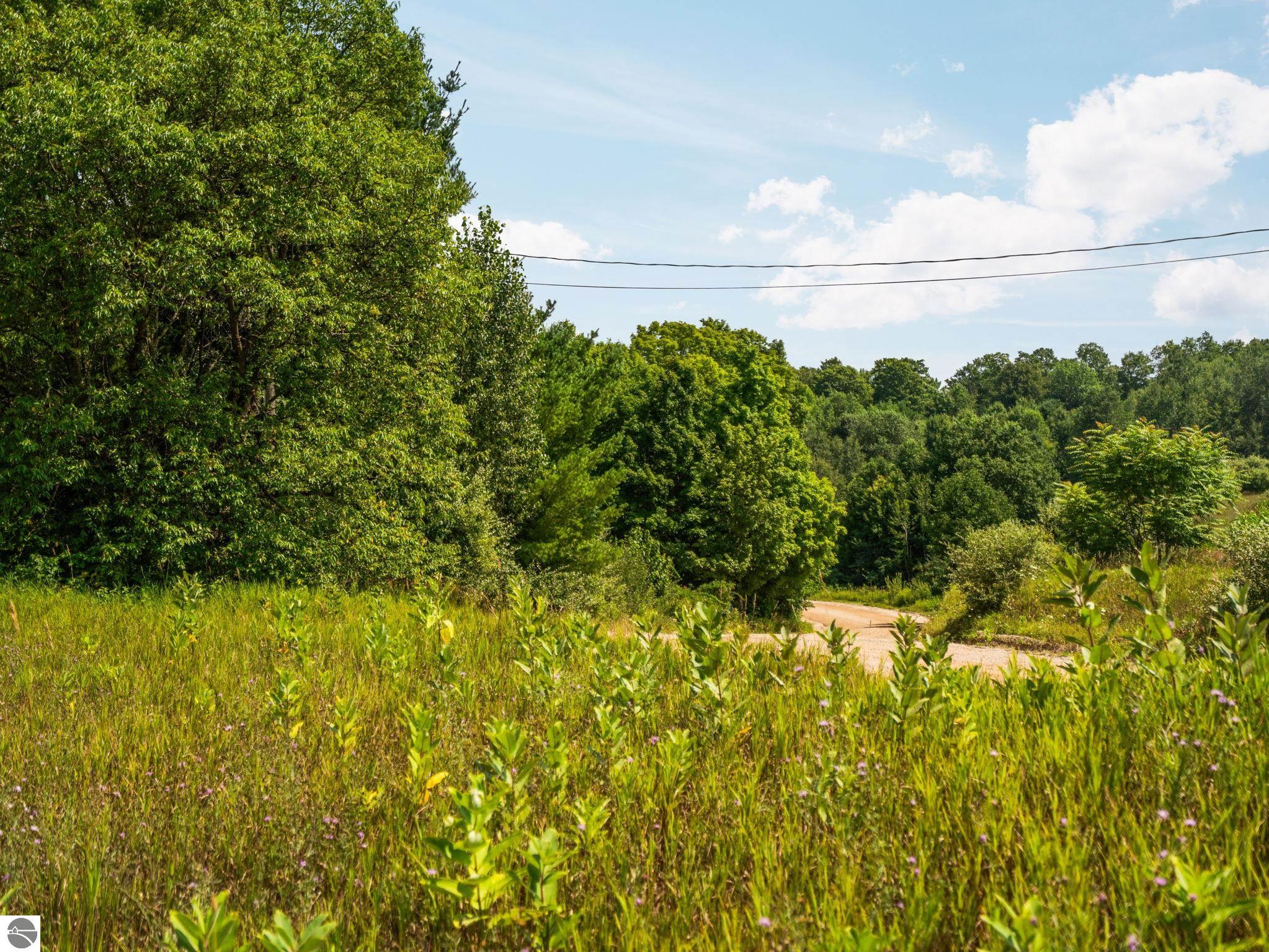 00 Huellmantel Lake Road