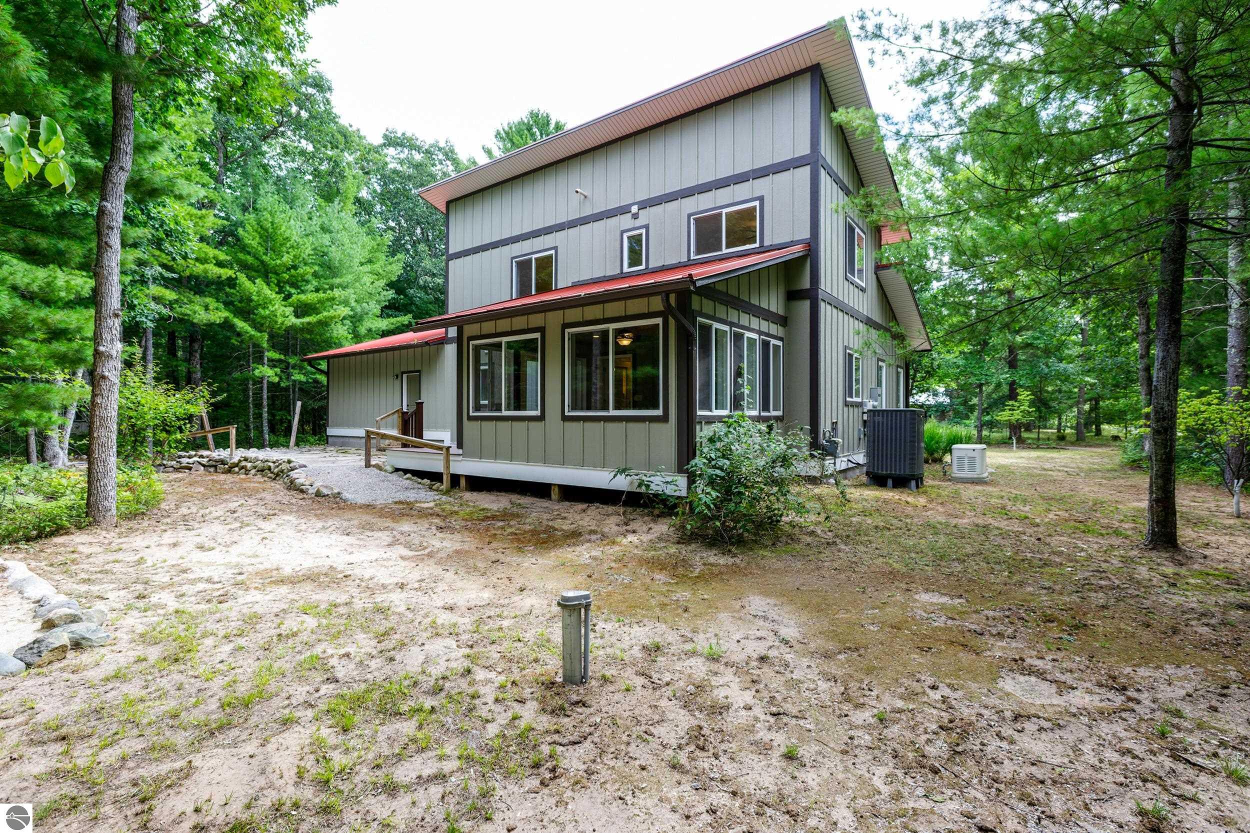 8678 Tuthill Road