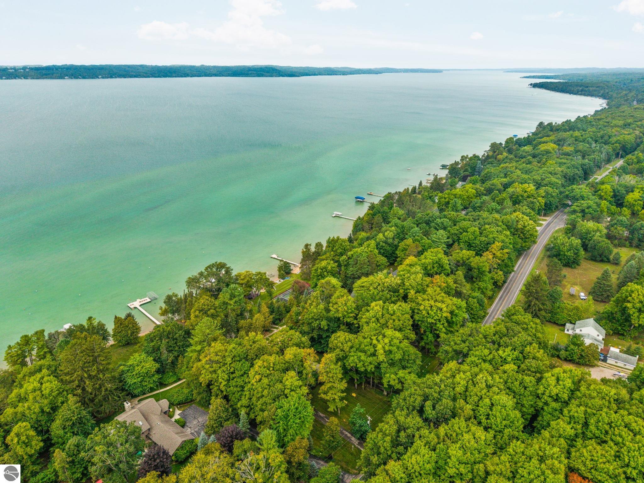 5658 SE Torch Lake Drive