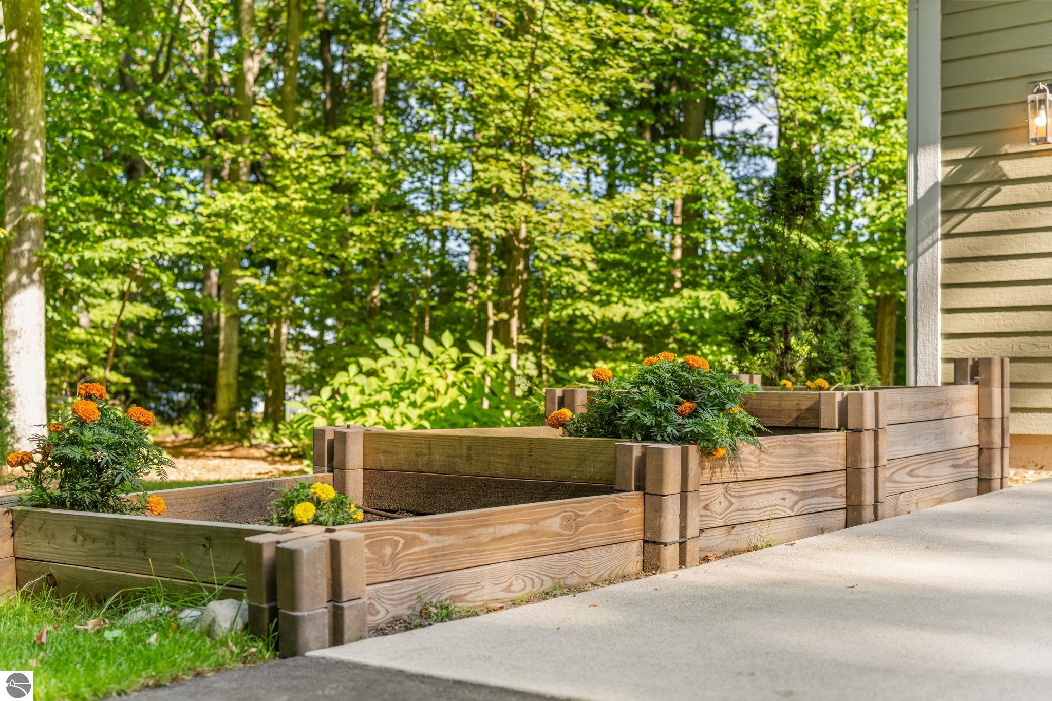 5265 Big Maple Court