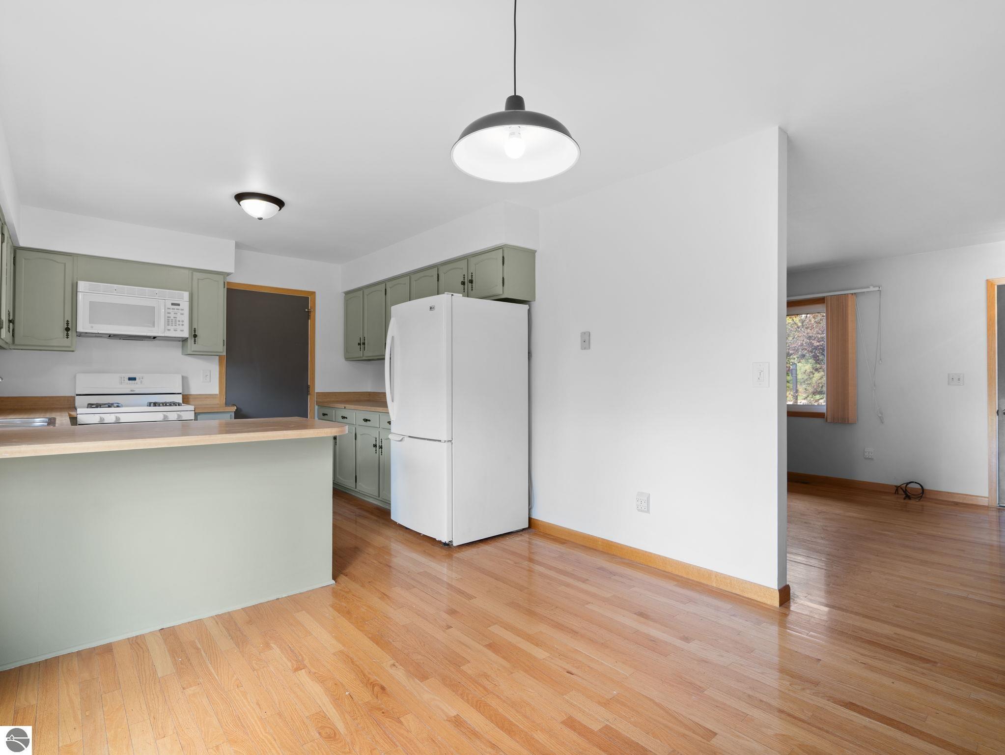 5949 Donna Court