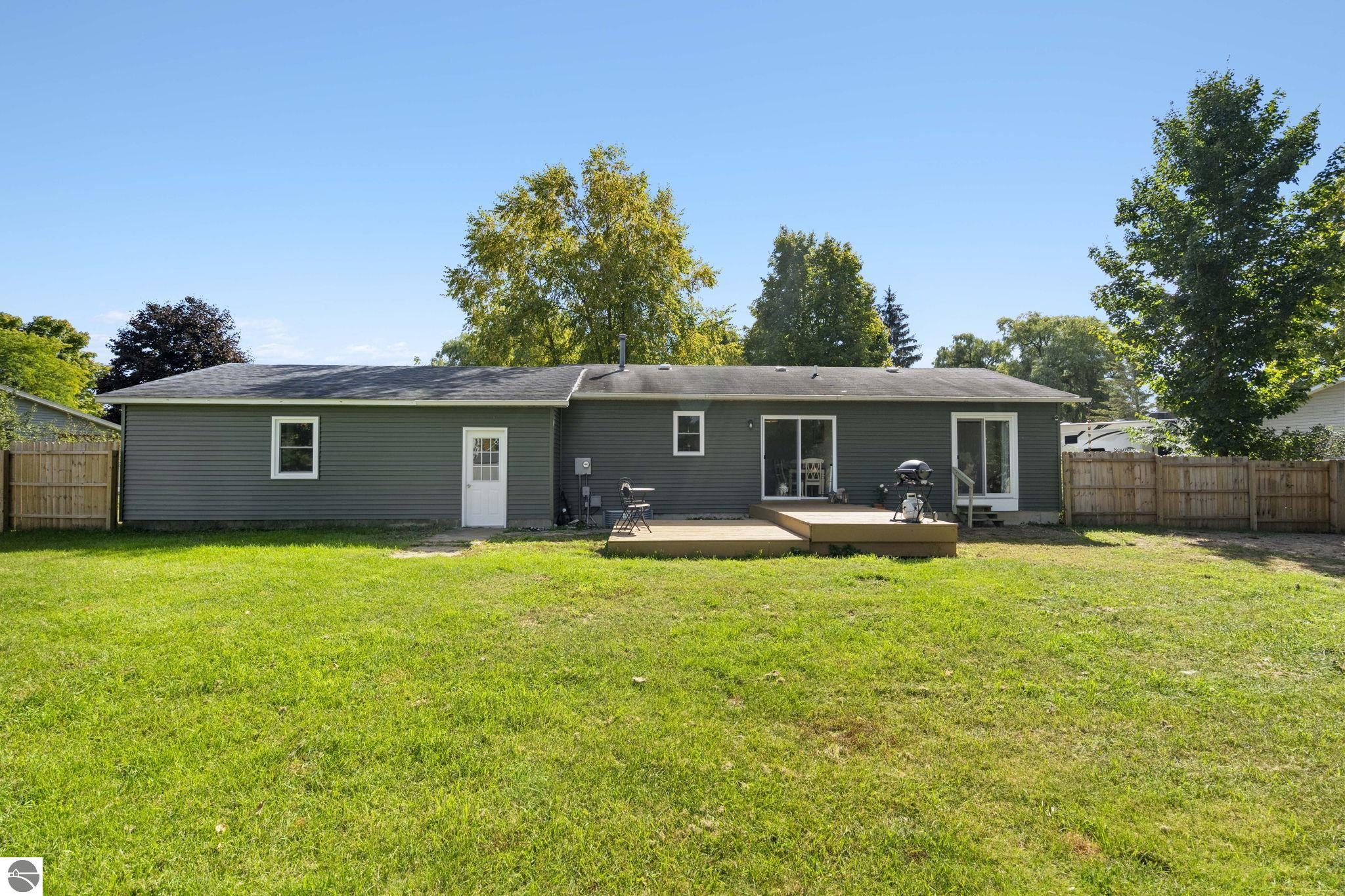 4650 N Manor Wood Drive