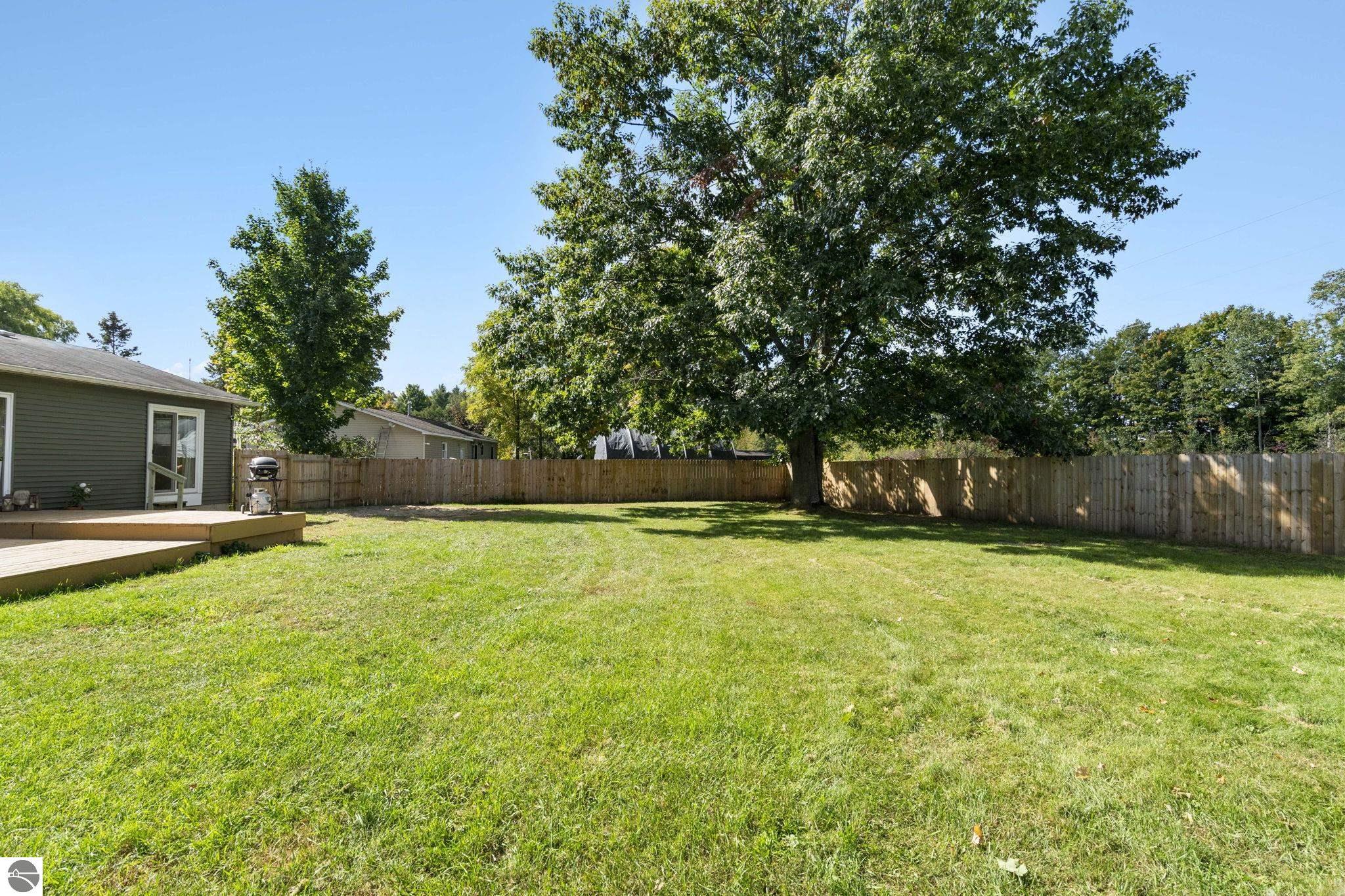 4650 N Manor Wood Drive