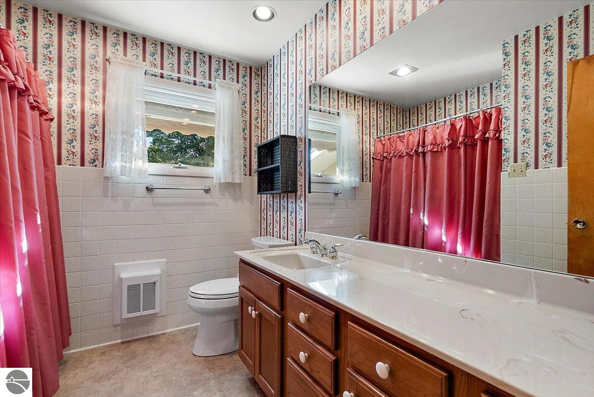 3910 Morningside