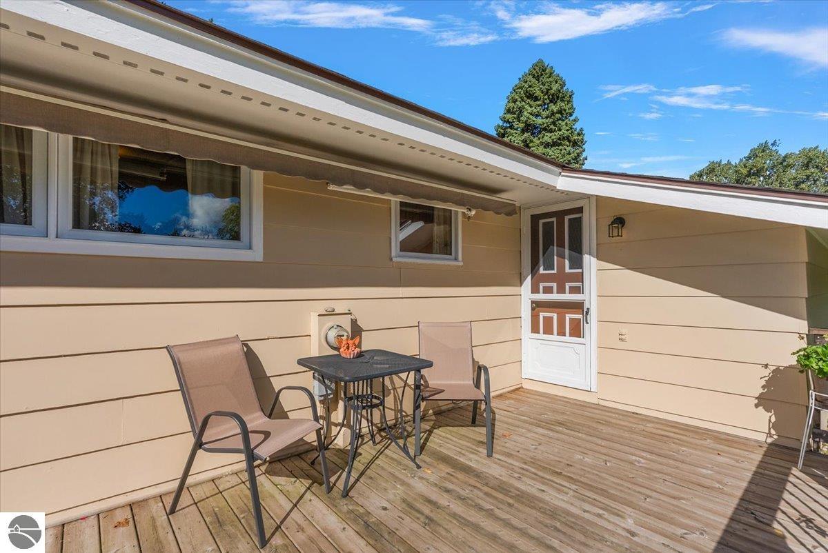 3910 Morningside