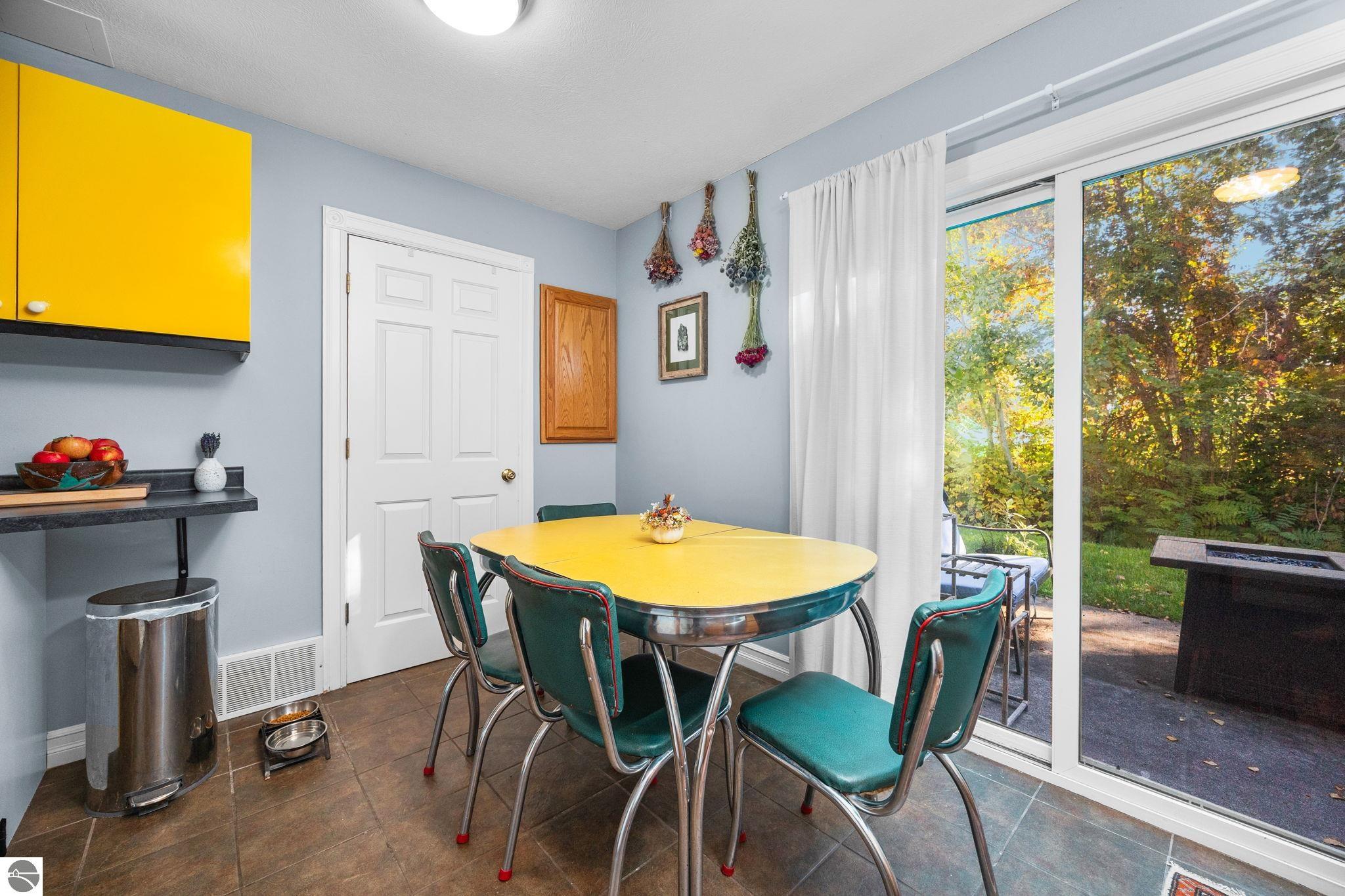 711 Lake Avenue # C Unit: #10-C