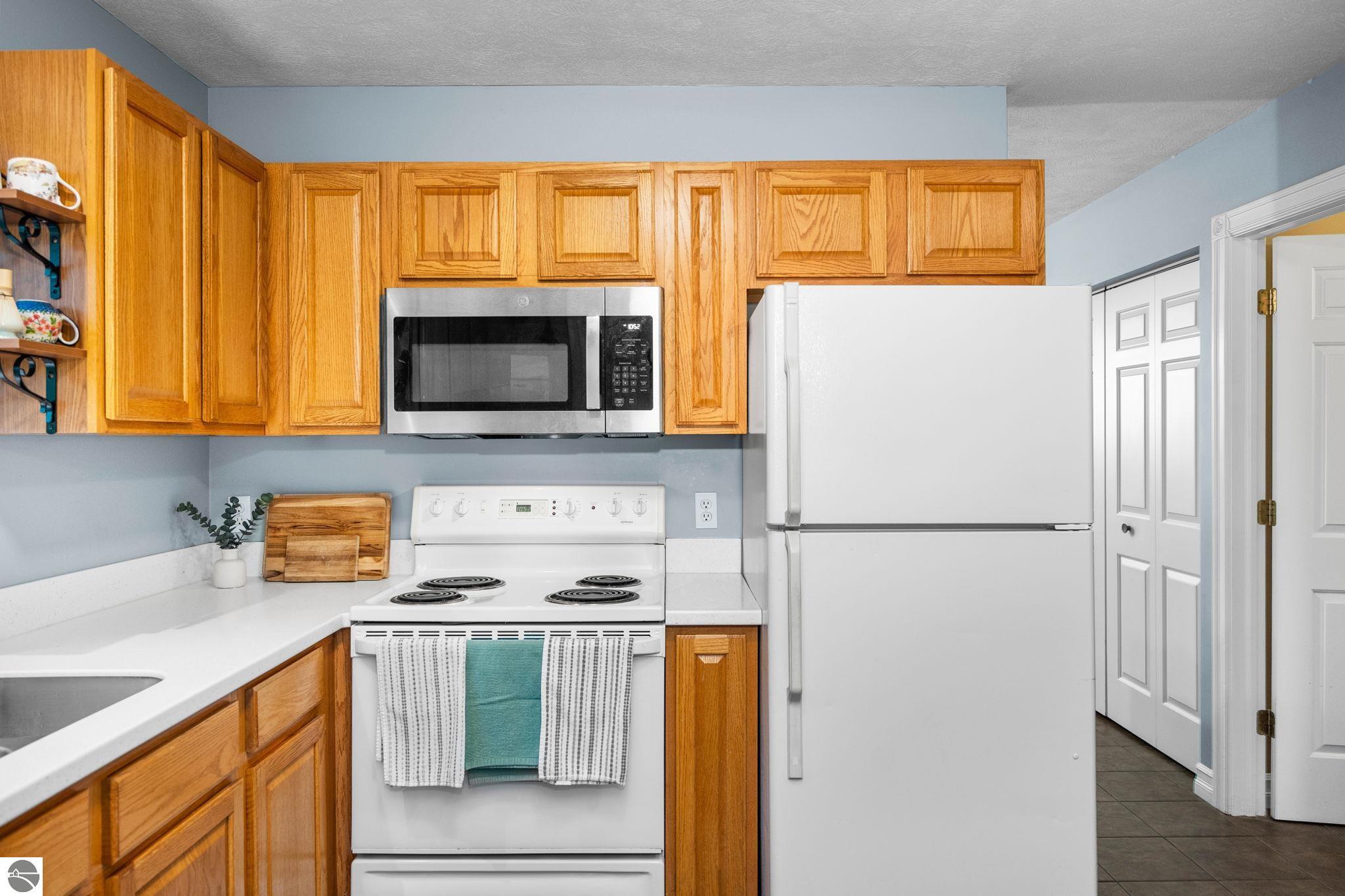 711 Lake Avenue # C Unit: #10-C