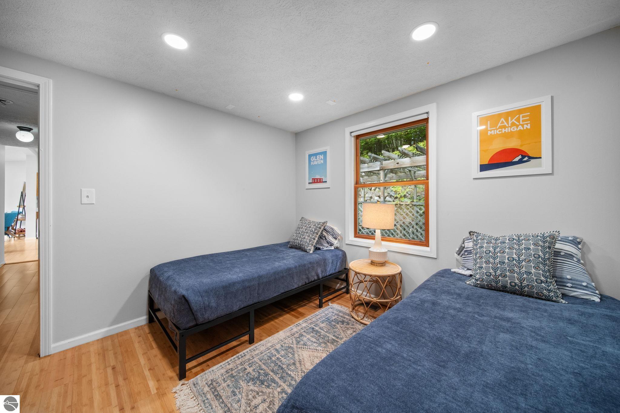 2219 N Our Majestic Trail