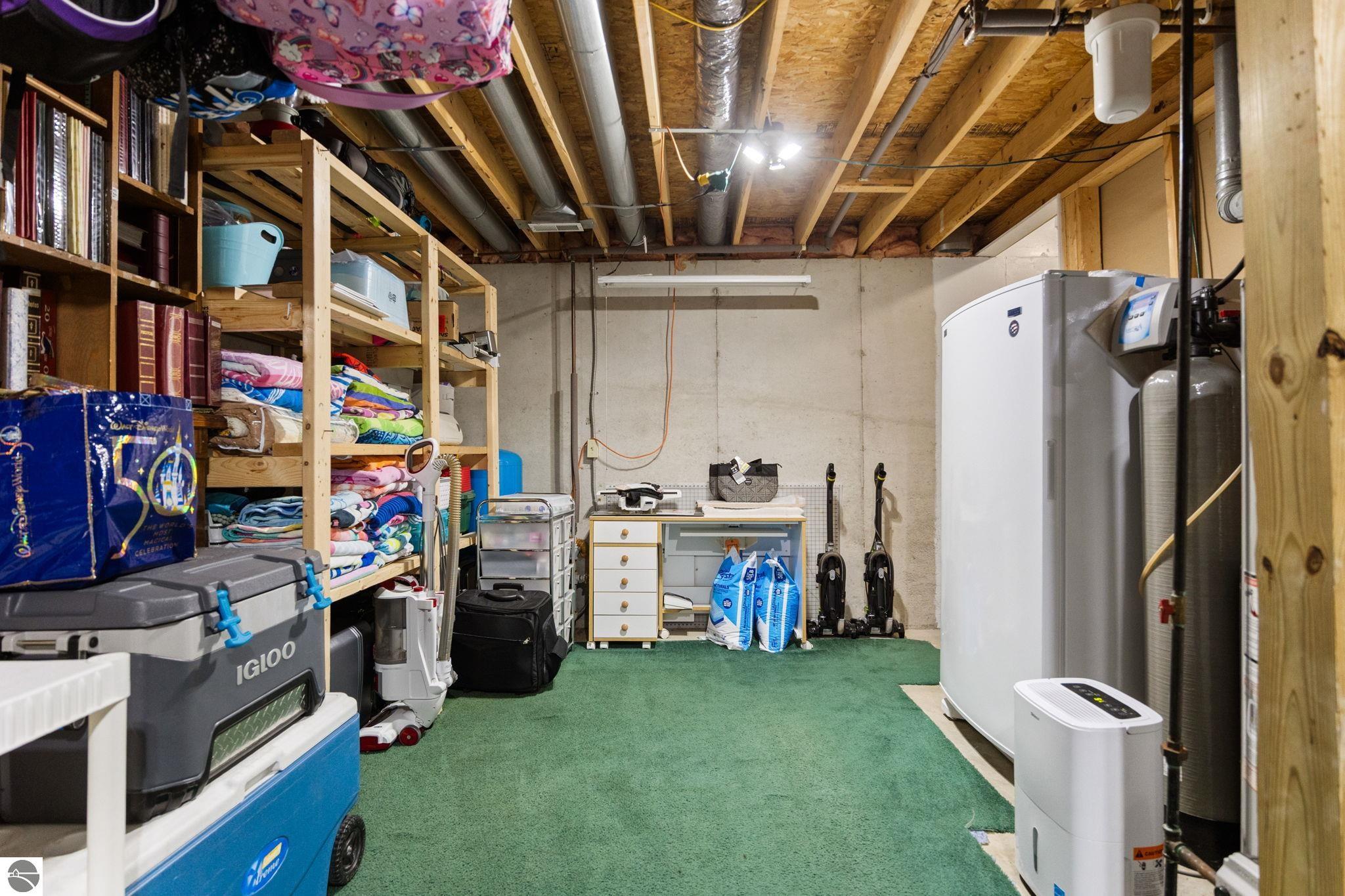 6658 Summit City Road