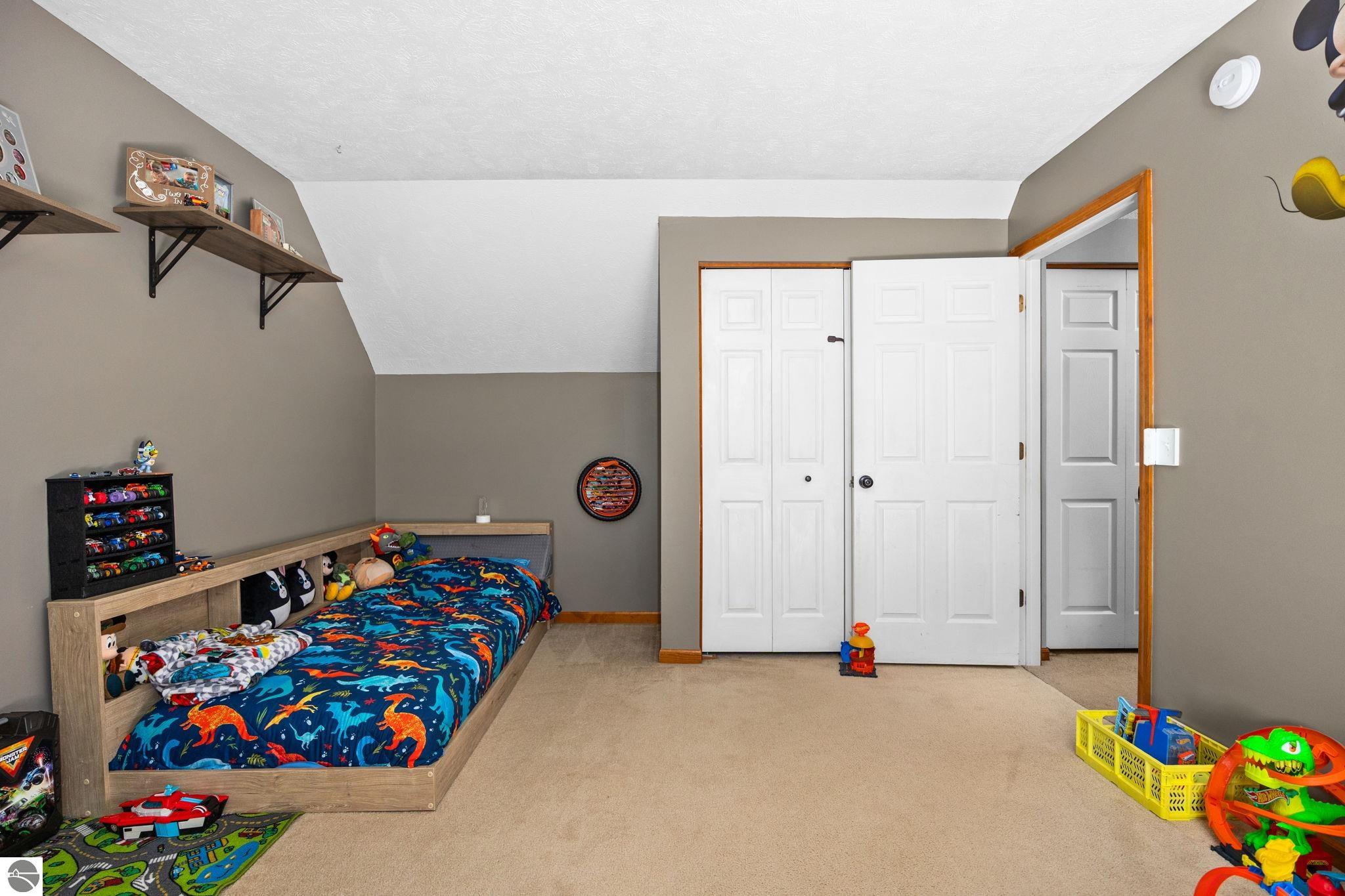 6658 Summit City Road