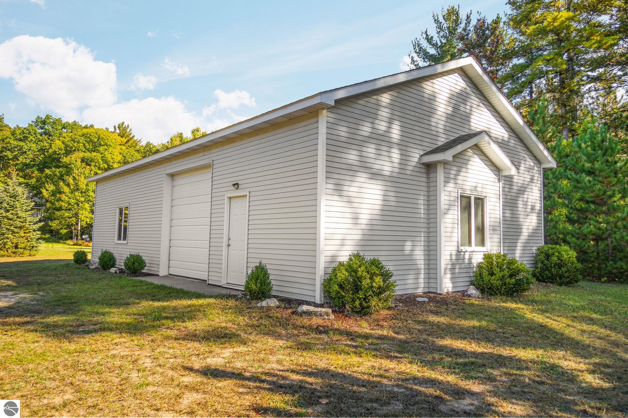 8669 Wheeler Pines Road