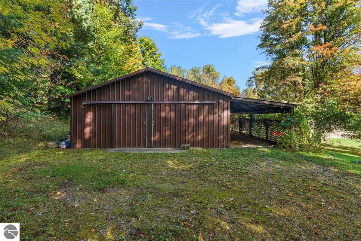 5331 Moore Road