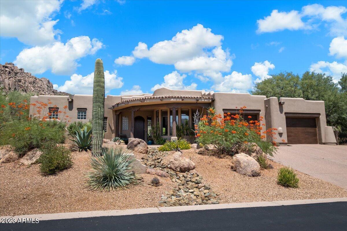 11450 E WHISPERING WIND Drive E