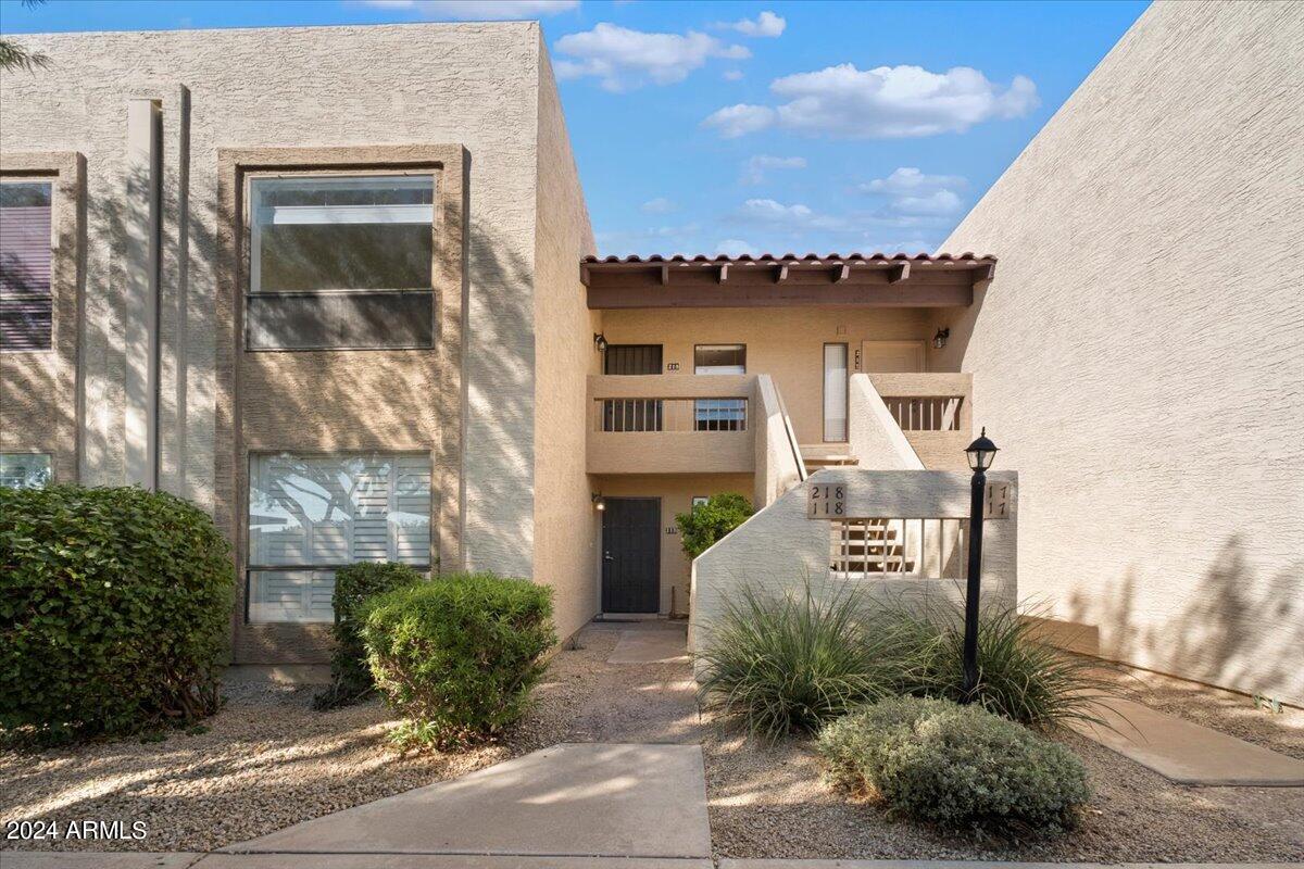 8651 E ROYAL PALM Road # 218