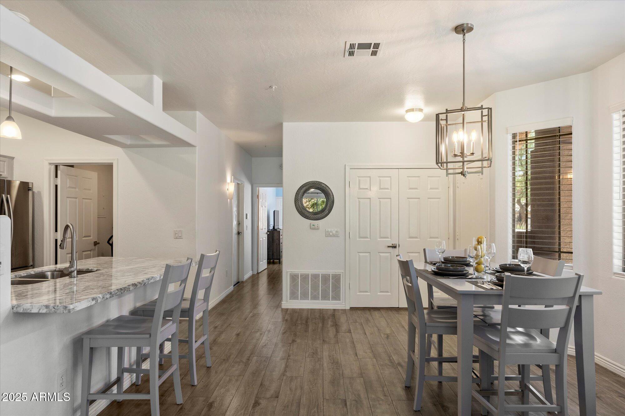 11500 E COCHISE Drive, 1104