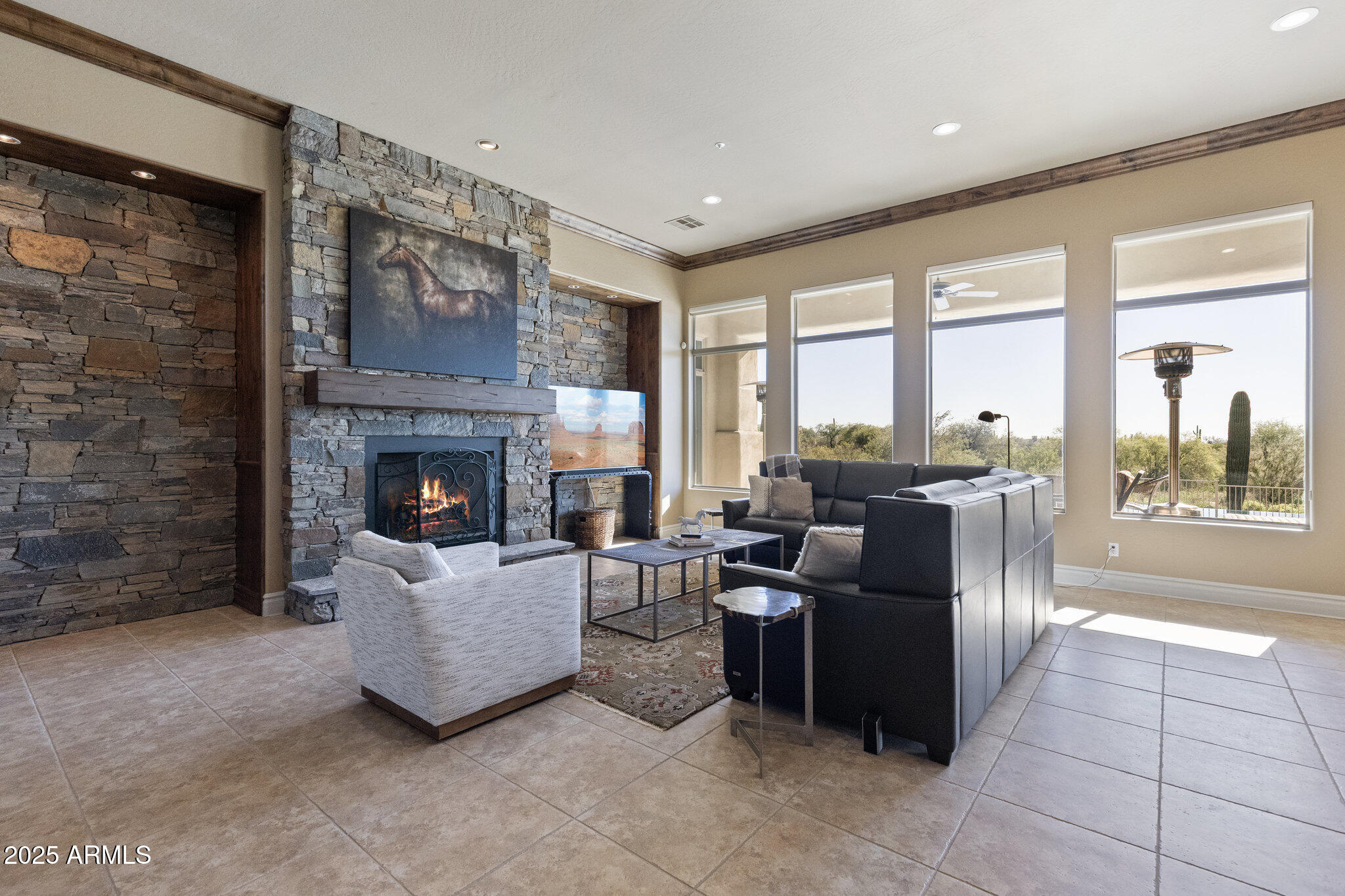 6419 E GREYTHORN Drive