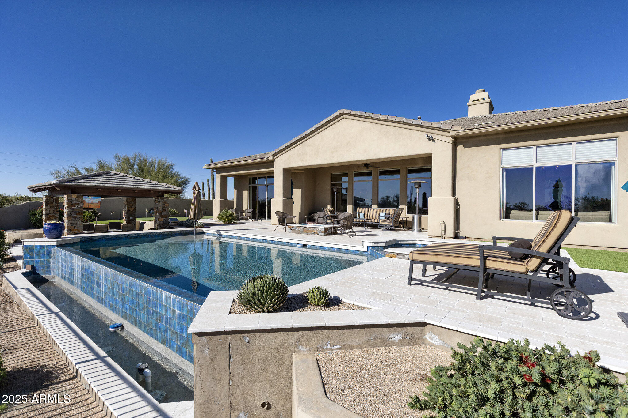 6419 E GREYTHORN Drive