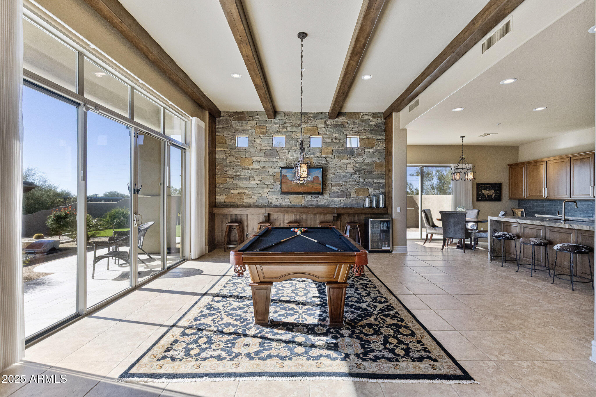 6419 E GREYTHORN Drive