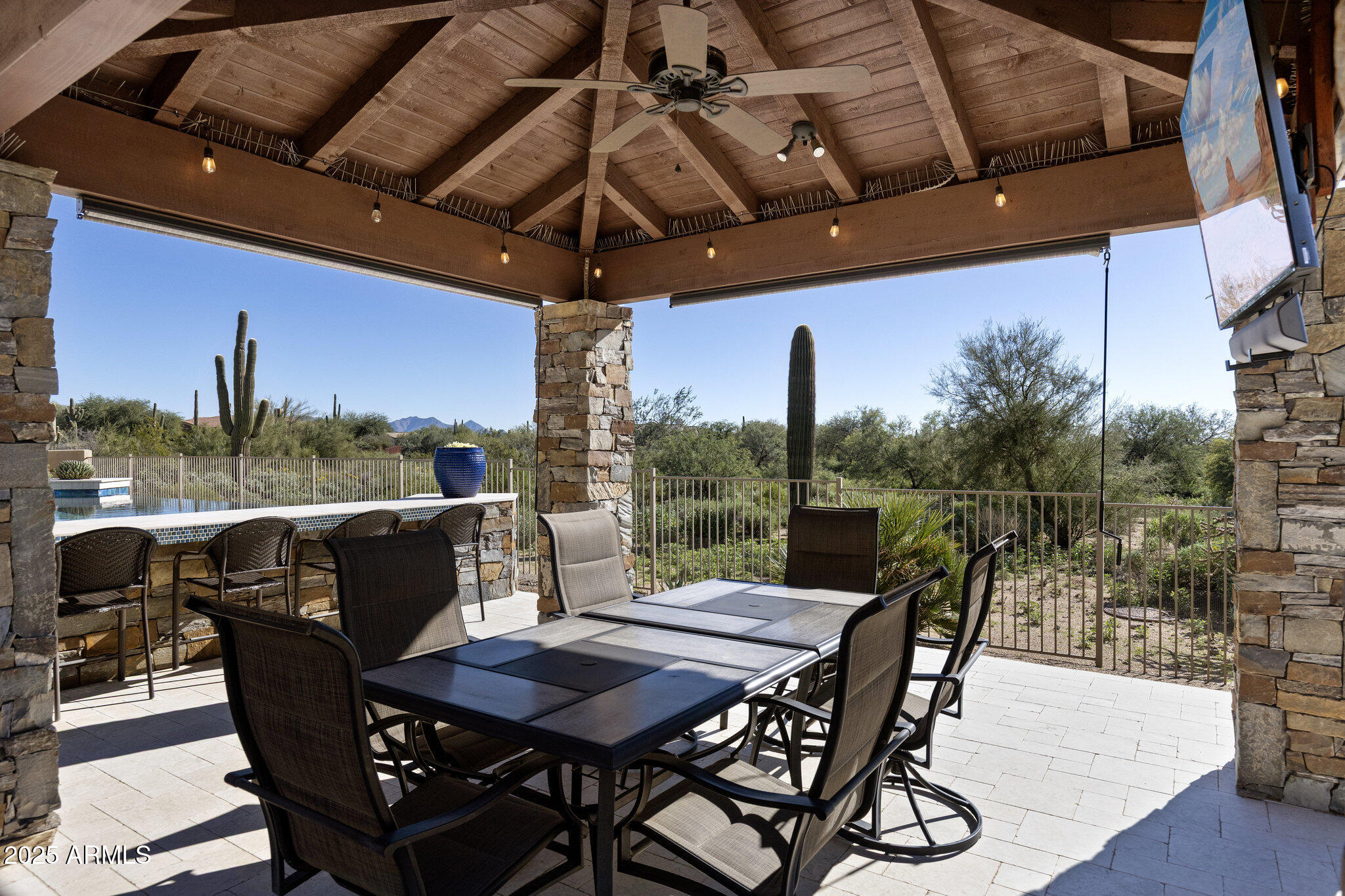 6419 E GREYTHORN Drive