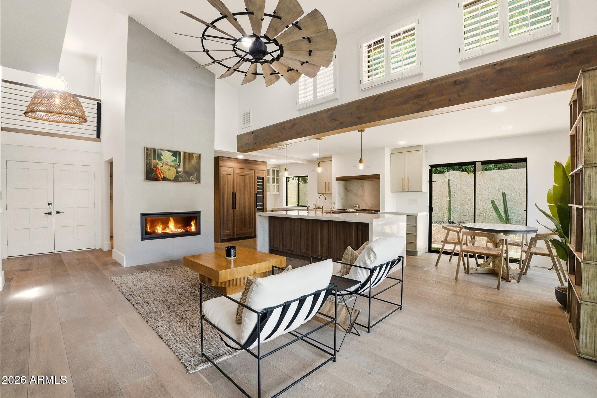 4632 E Winston Drive